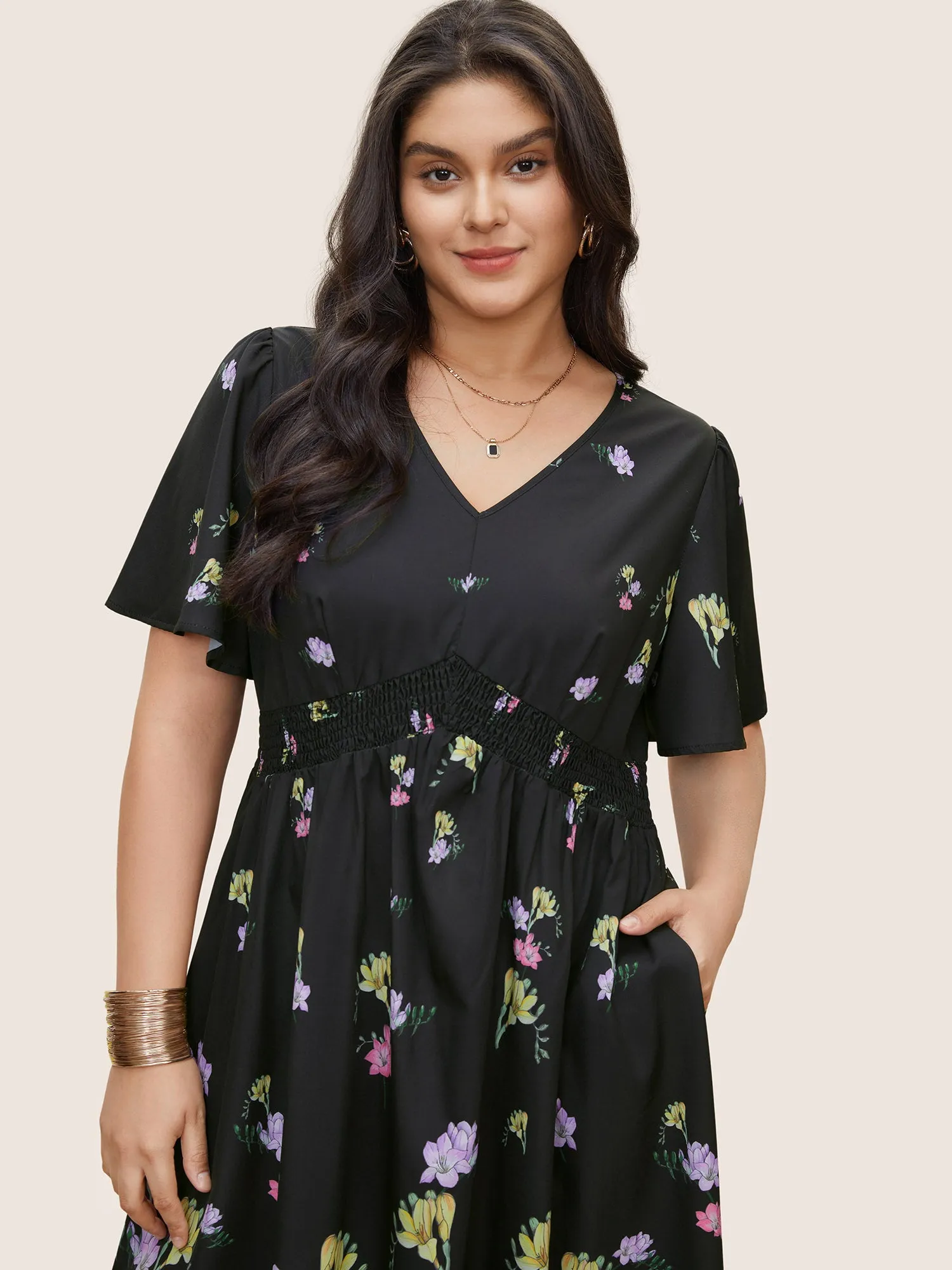 Floral Print Shirred Pocket Ruffle Sleeve Dress sold by Bloomchic product image thumbnail 4