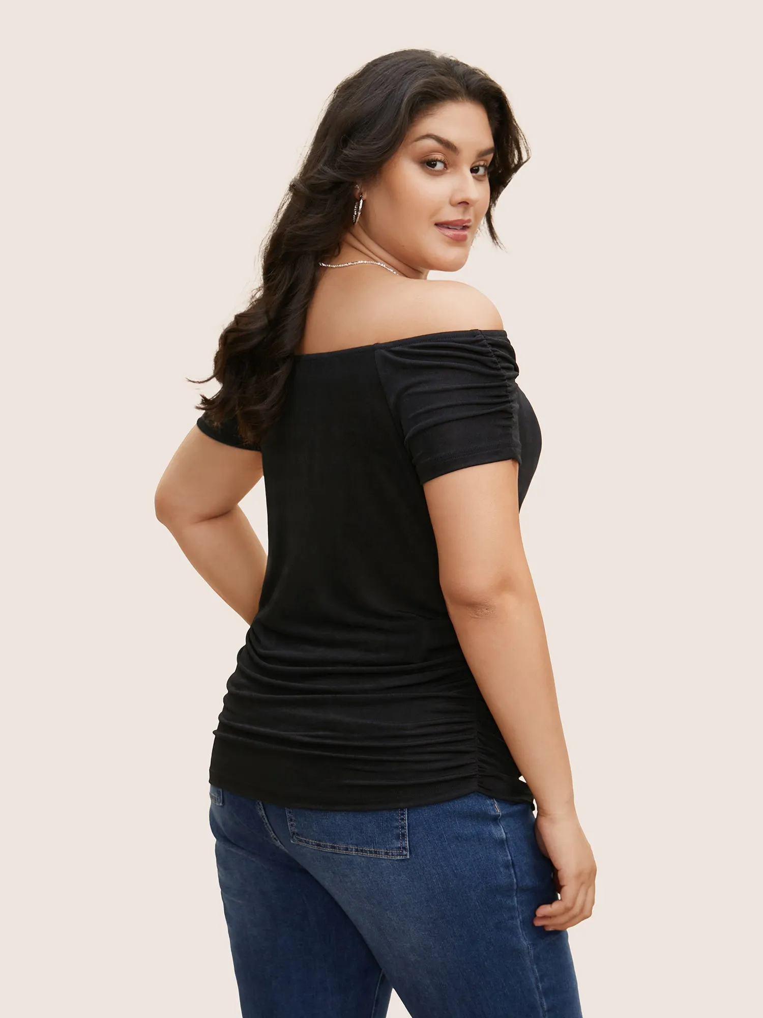 One Shoulder Neck Cut Out Gathered T-shirt sold by Bloomchic product image thumbnail 4