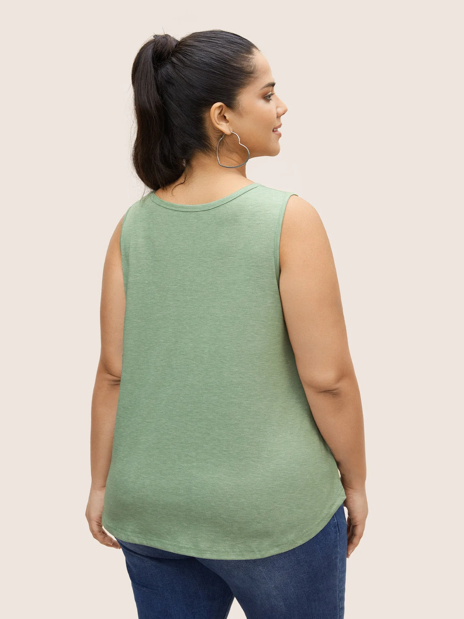 Solid Patchwork Shirred Arc Hem Tank Top sold by Bloomchic product image thumbnail 2