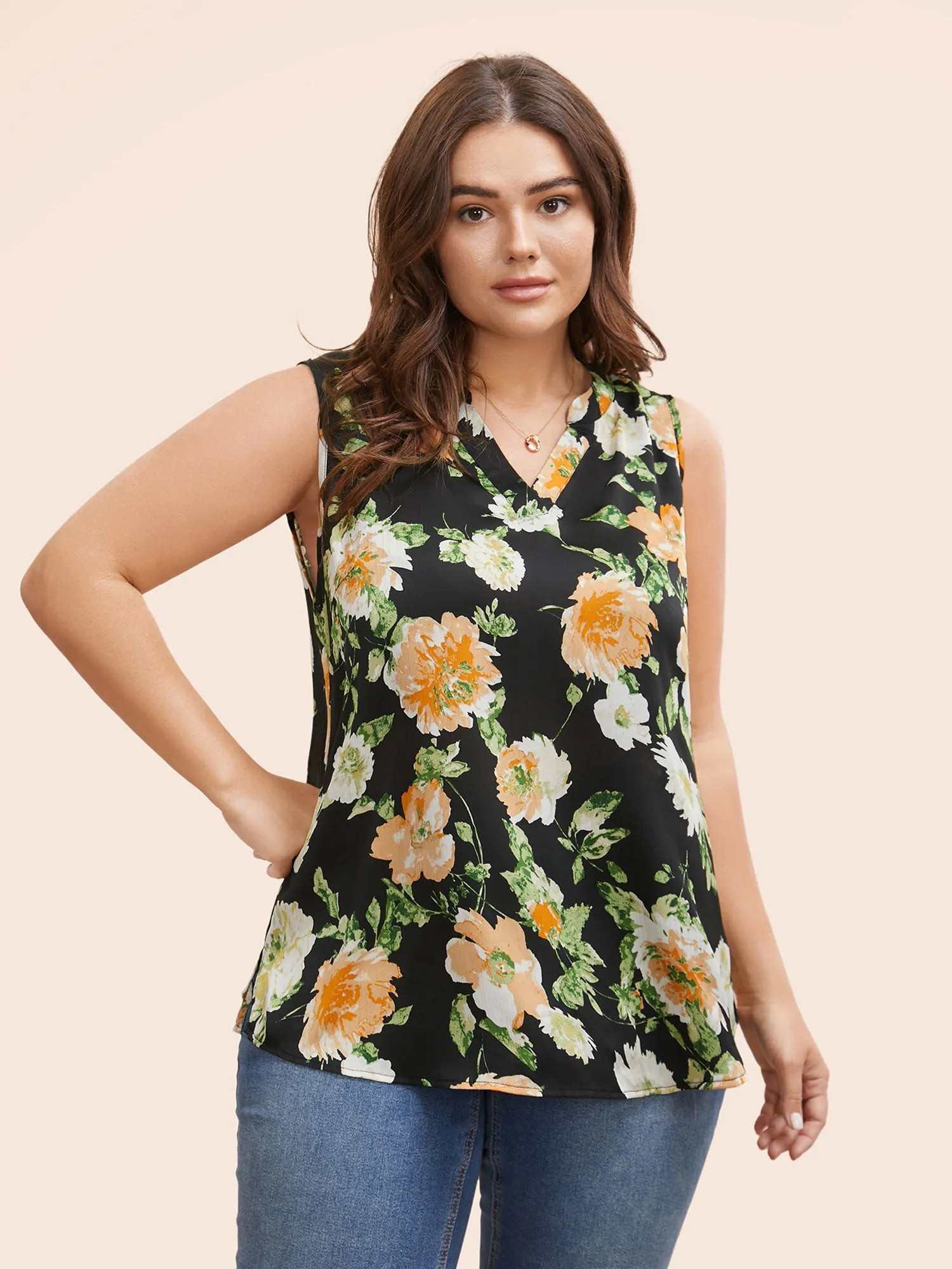 Floral Notched Curved Hem Tank Top sold by Bloomchic product image thumbnail 2
