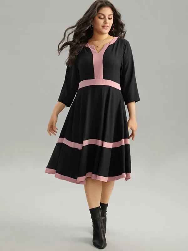 Colorblock Contrast Notched Elastic Waist Dress sold by Bloomchic