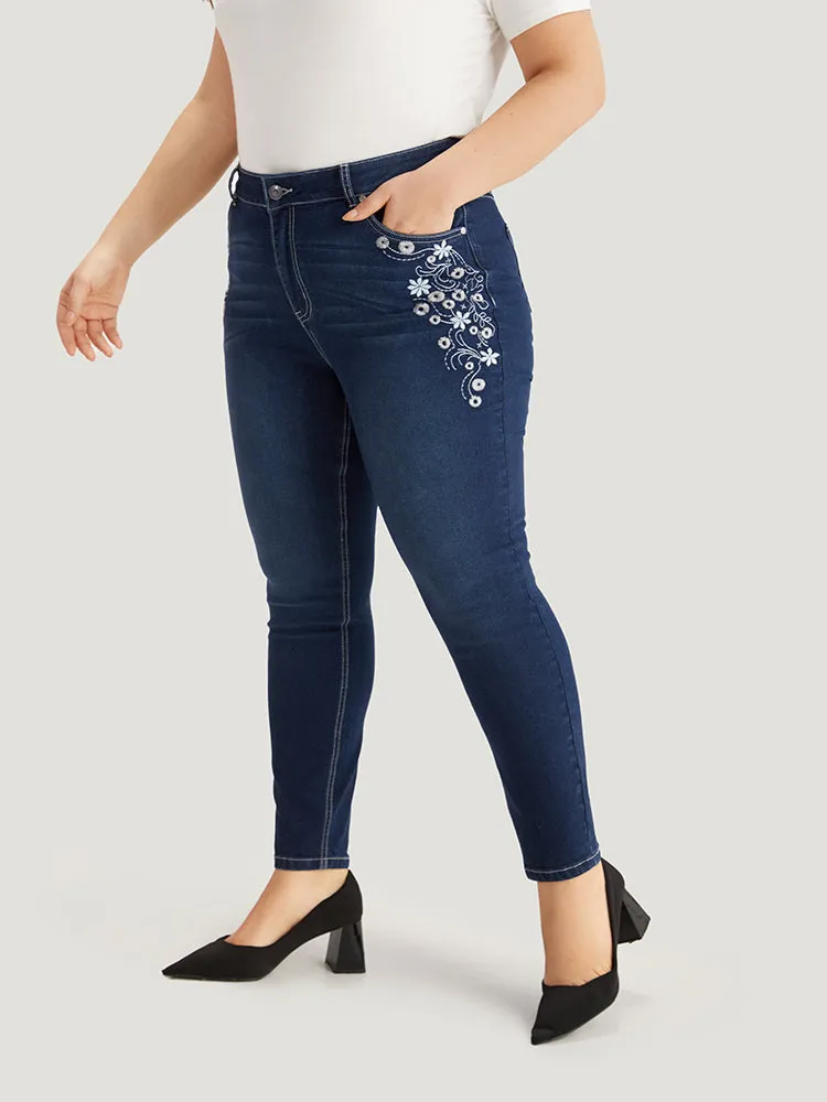 Floral Embroidered High Rise Skinny Jeans sold by Bloomchic product image thumbnail 4