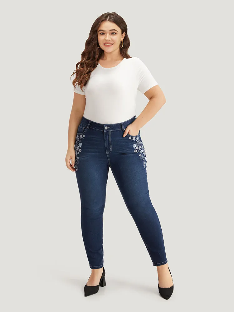 Floral Embroidered High Rise Skinny Jeans sold by Bloomchic product image thumbnail 3