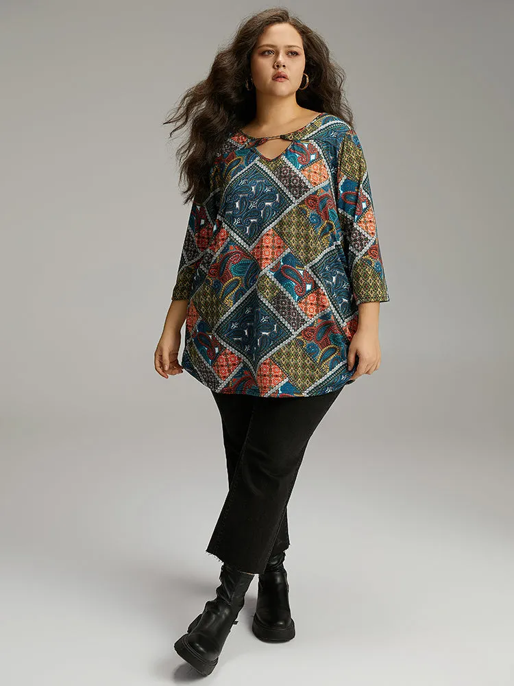 Paisley Colorblock Contrast Keyhole T-shirt sold by Bloomchic product image thumbnail 5