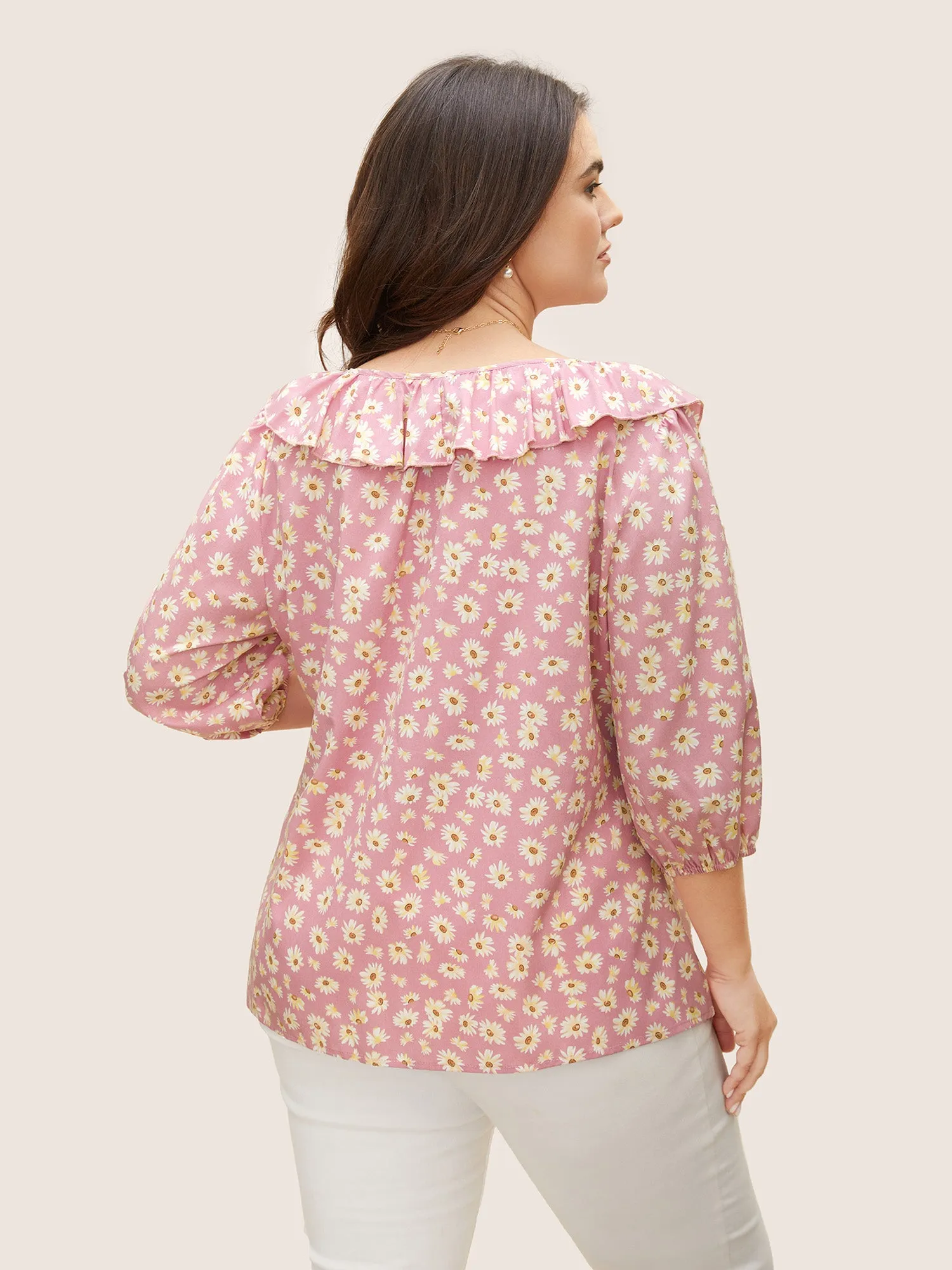 Daisy Patterned Ruffled Collar Blouse sold by Bloomchic product image thumbnail 4