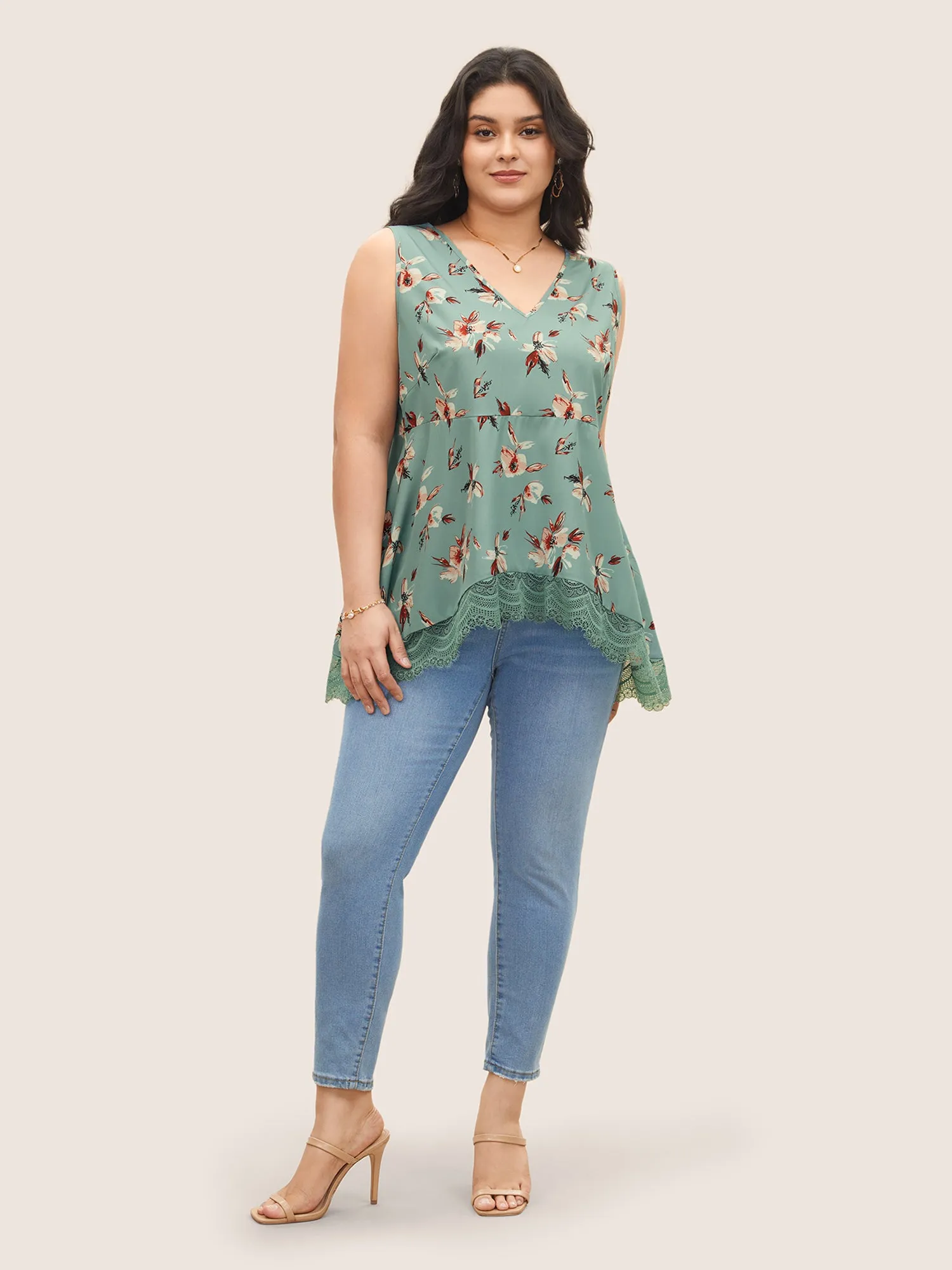 Watercolor Floral Lace Panel Tank Top sold by Bloomchic product image thumbnail 2