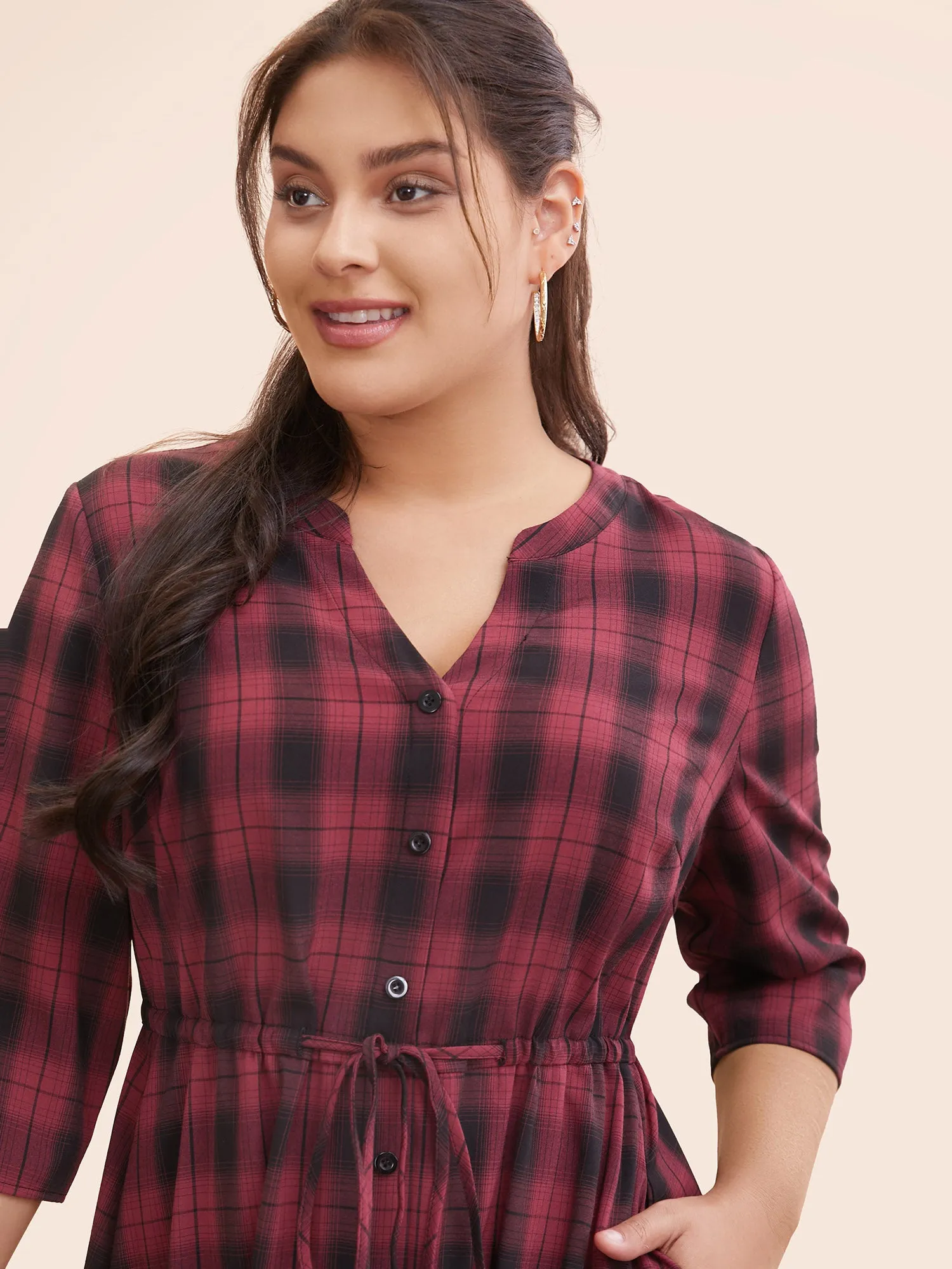 Plaid Drawstring Notched Pocket Maxi Dress sold by Bloomchic product image thumbnail 4