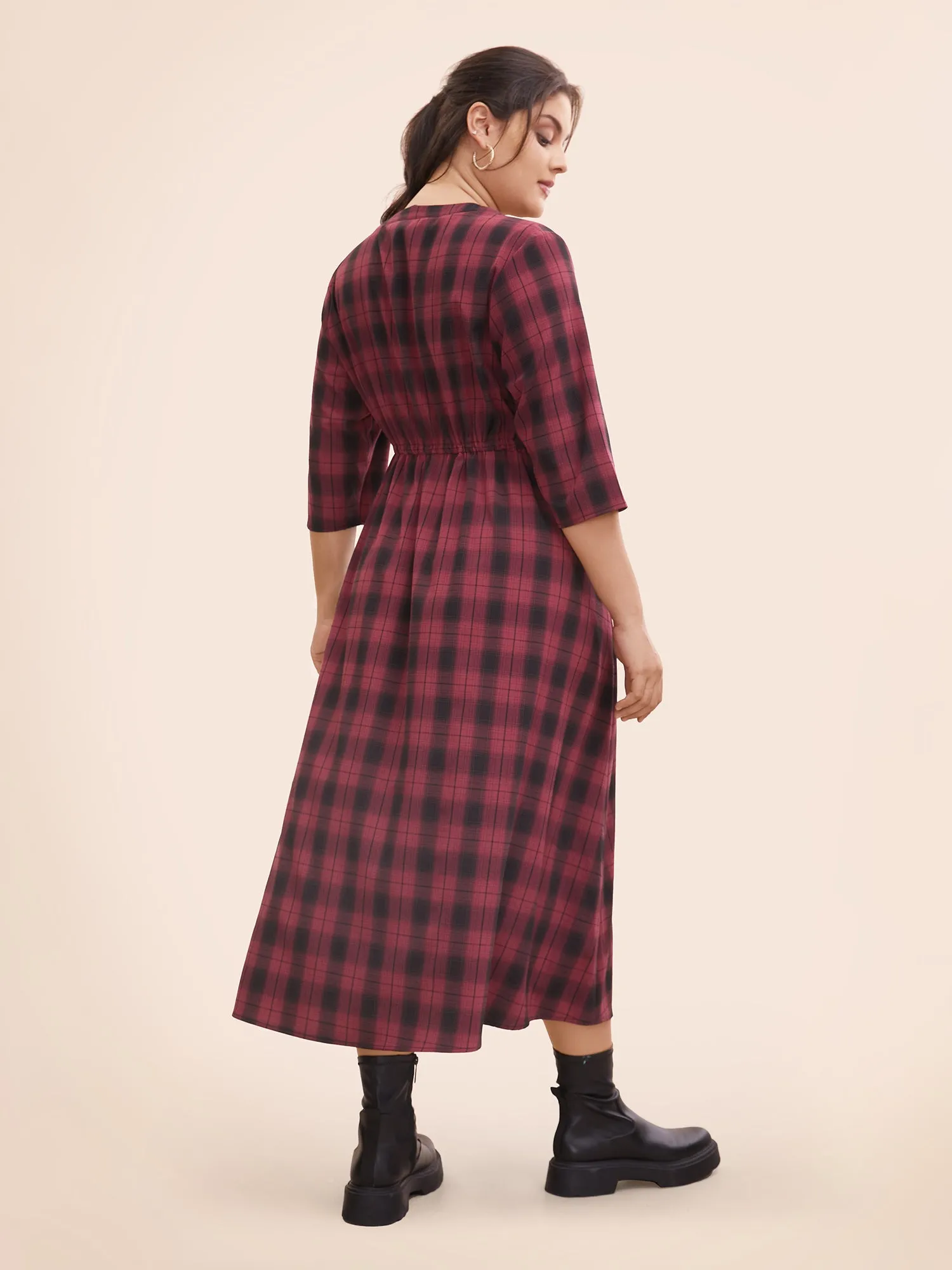 Plaid Drawstring Notched Pocket Maxi Dress sold by Bloomchic product image thumbnail 3