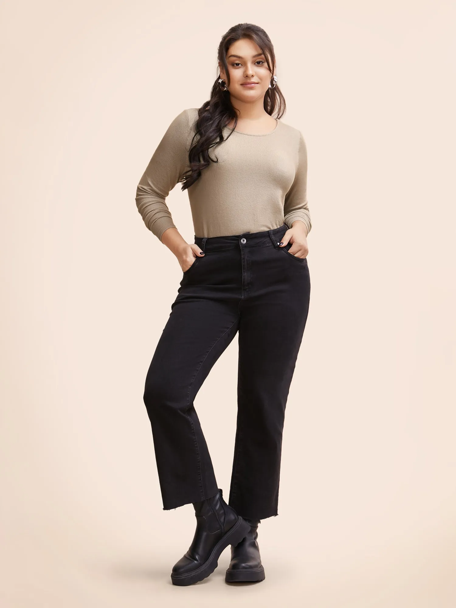 Solid Crew Neck Pit Strip T-shirt sold by Bloomchic product image thumbnail 3