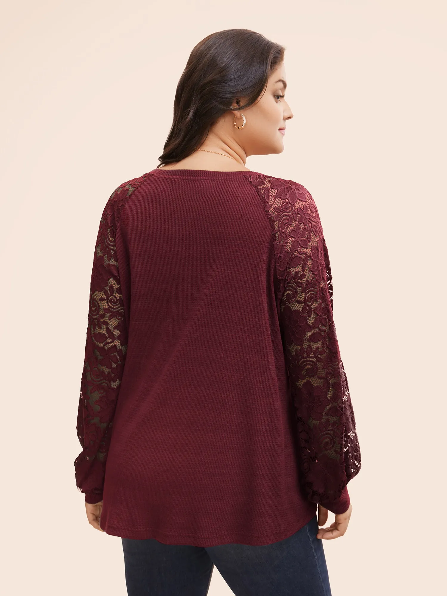 Plain Lace Panel Round Neck Raglan Sleeve T-shirt sold by Bloomchic product image thumbnail 4