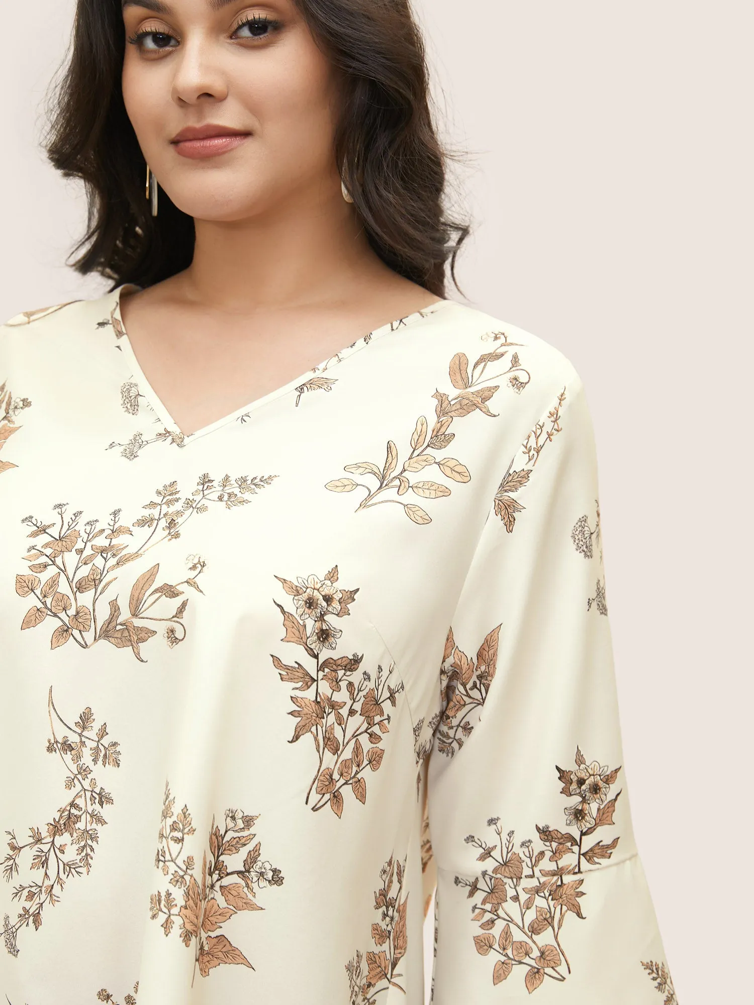 Plants Print Asymmetrical Hem Bell Sleeve Blouse sold by Bloomchic product image thumbnail 4