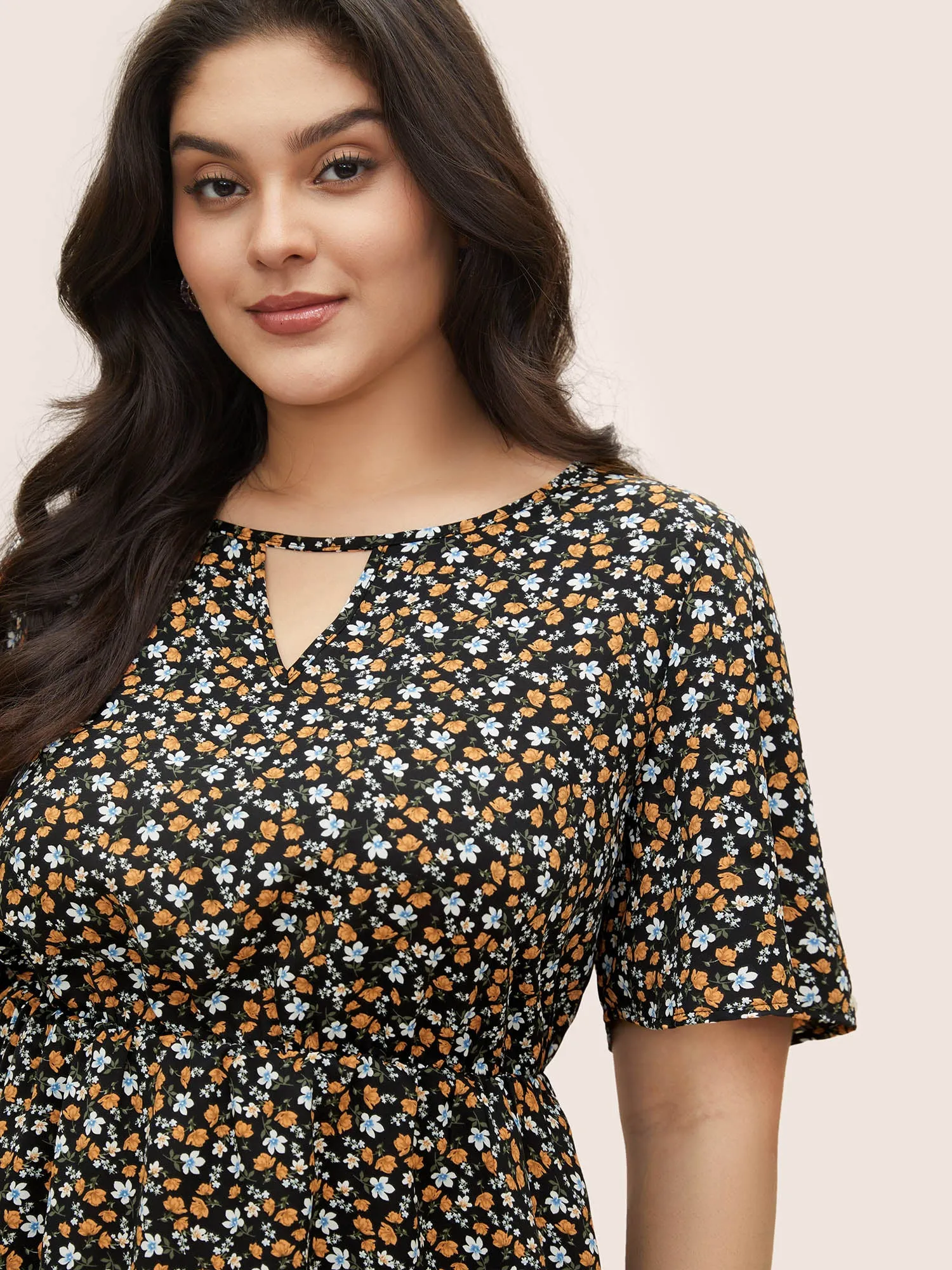 Ditsy Floral Keyhole Elastic Waist Ruffle Sleeve Blouse sold by Bloomchic product image thumbnail 3