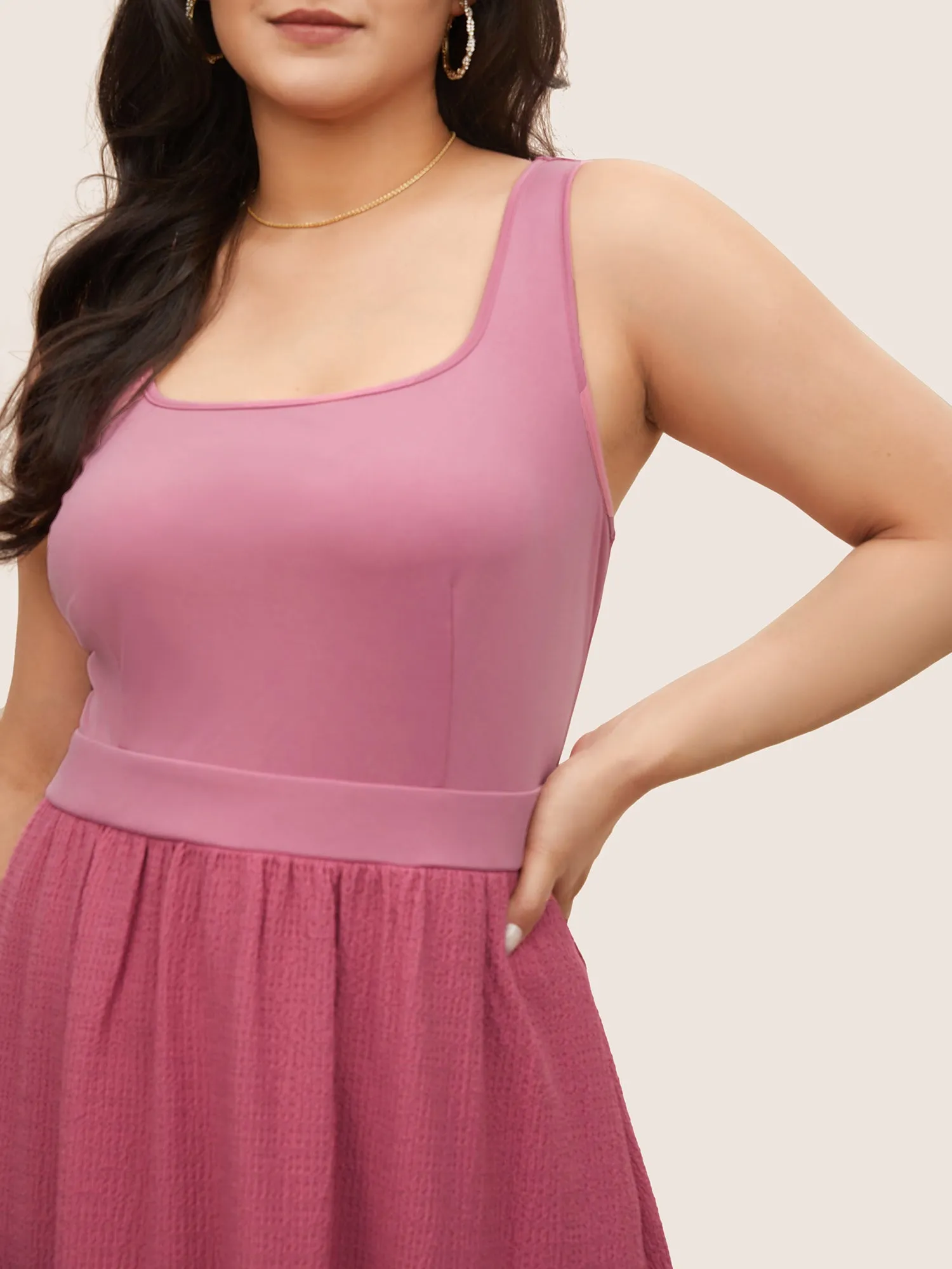 Plisse Contrast Patchwork Shirred Back Tank Dress sold by Bloomchic product image thumbnail 2