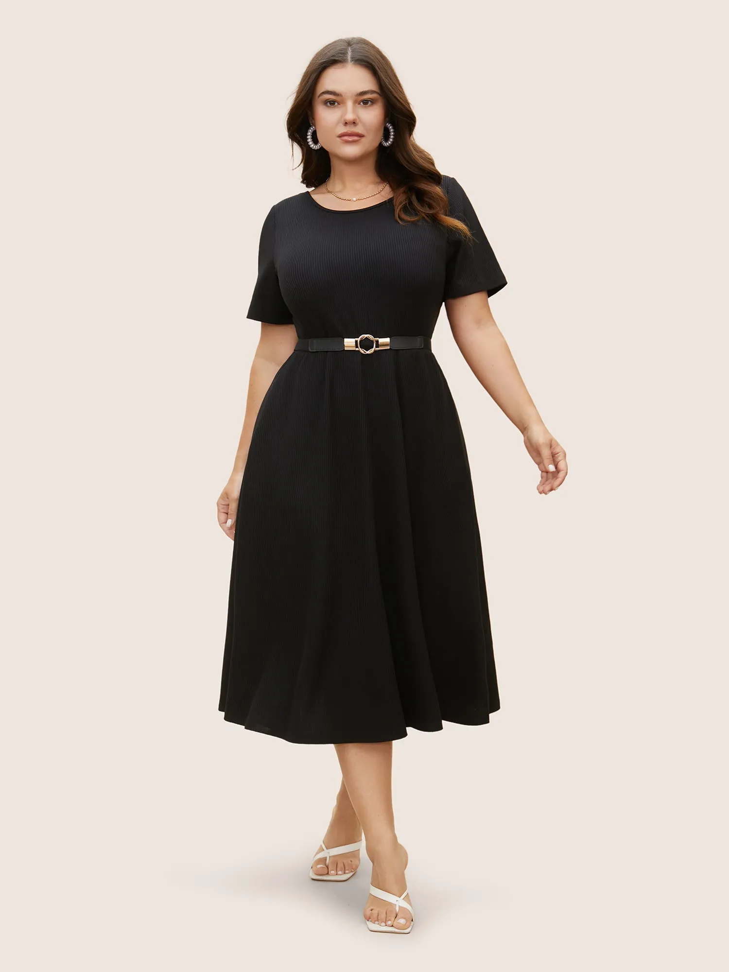 Round Neck Contrast Back Bowknot Midi Dress sold by Bloomchic product image thumbnail 5