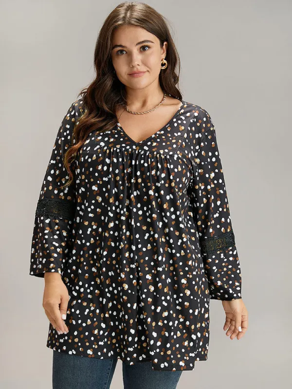 Allover Print Guipure Lace Plicated Detail T-shirt sold by Bloomchic