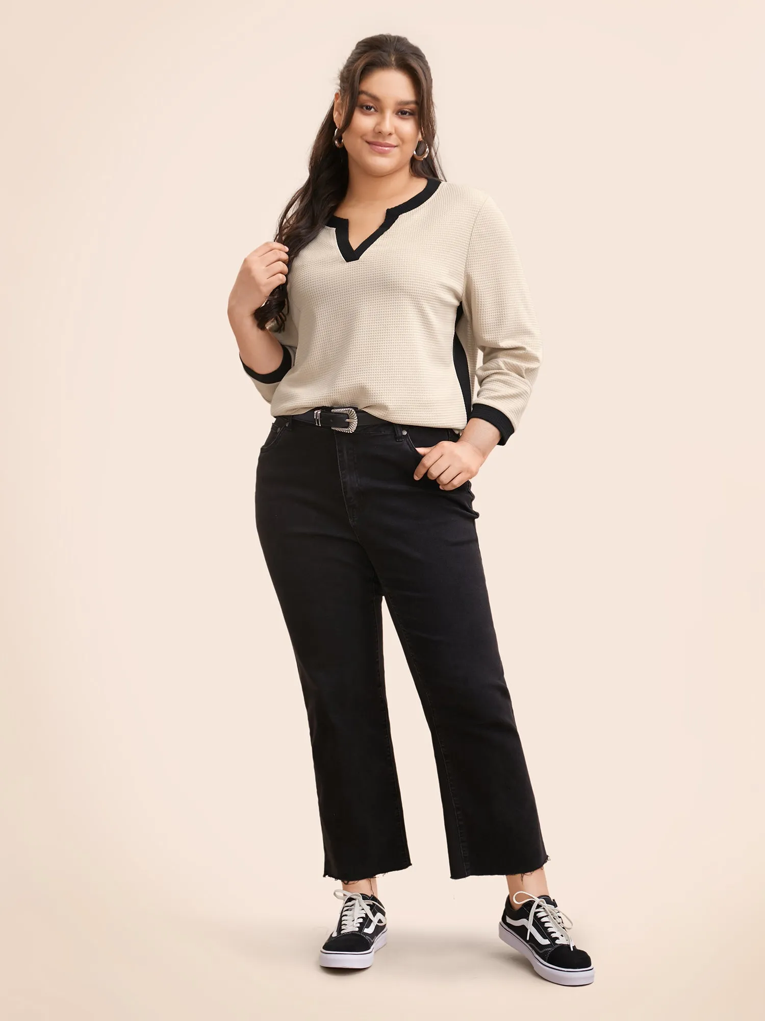 Notched Rib Knit Contrast Trim Sweatshirt sold by Bloomchic product image thumbnail 3