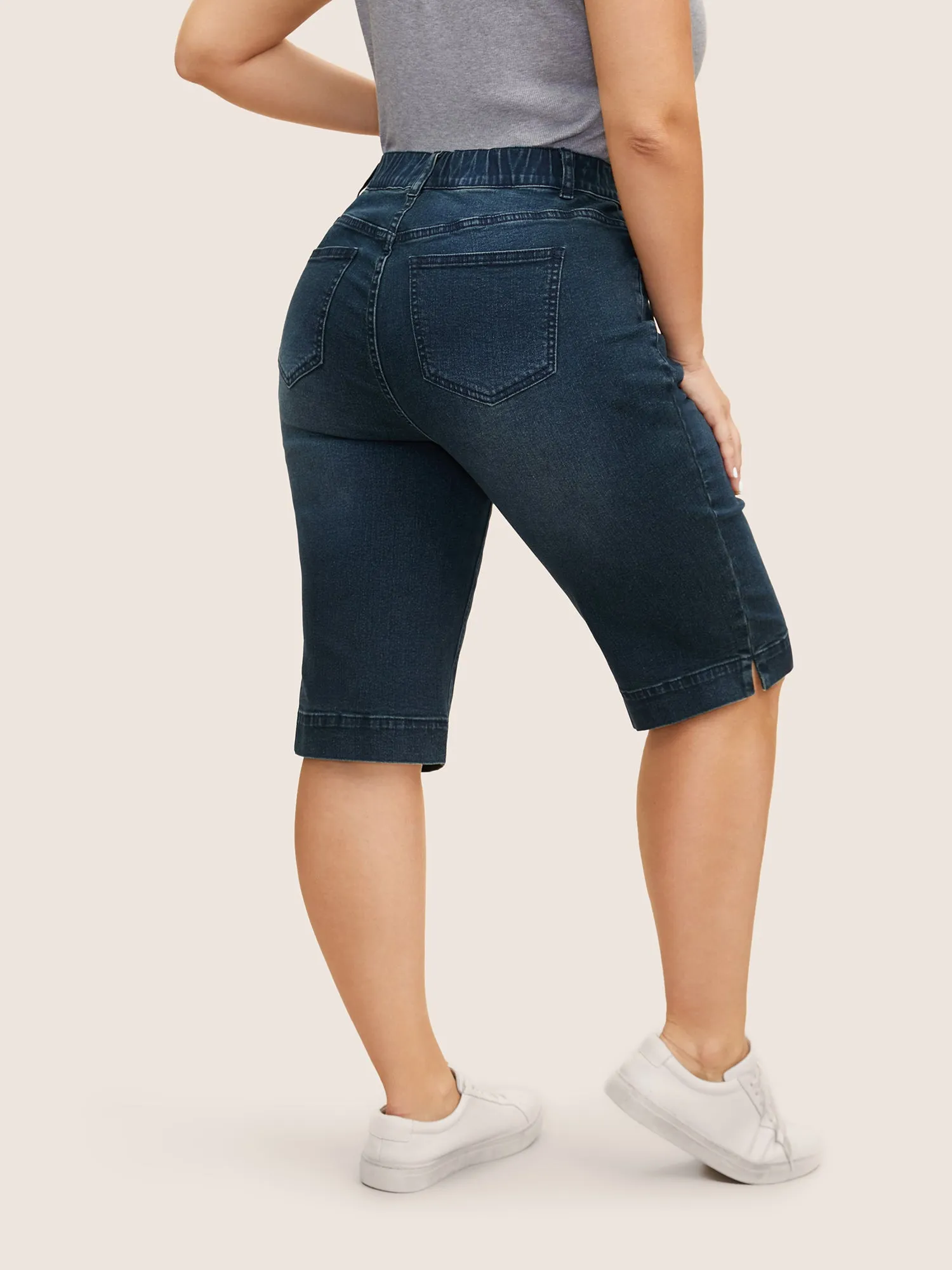 Vintage Dark Wash Slit Hem Cropped Jeans sold by Bloomchic product image thumbnail 3