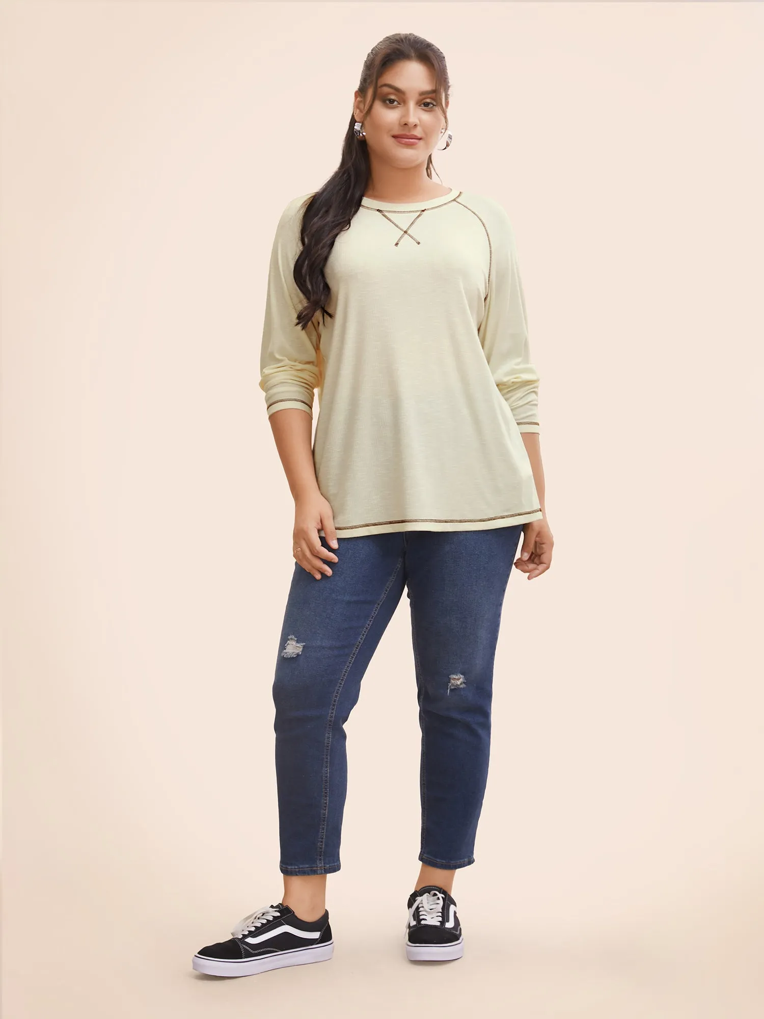 Crew Neck Contrast Stitch Raglan Sleeve T-shirt sold by Bloomchic product image thumbnail 2