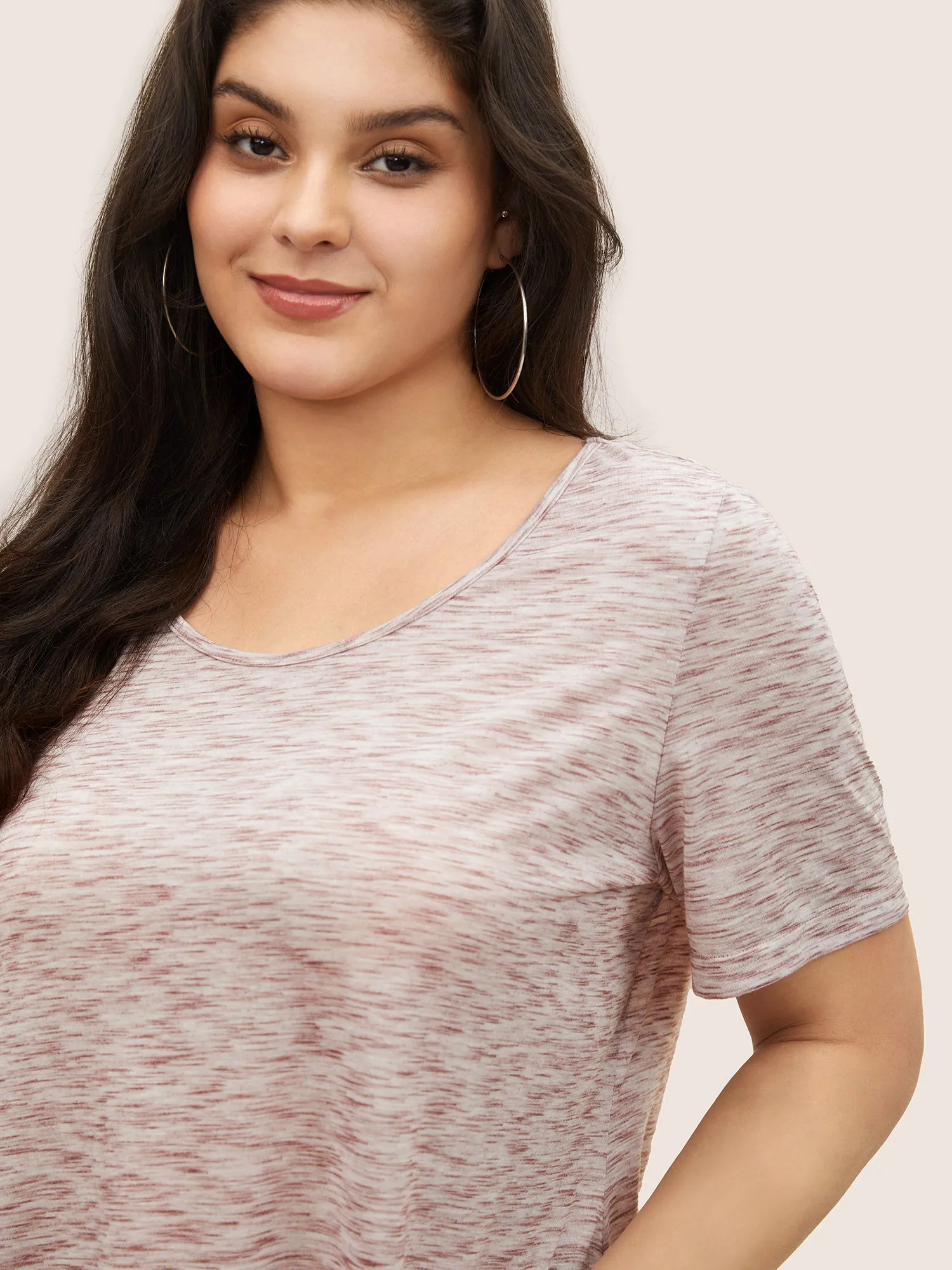 Heather Curved High Low Hem Crew Neck T-shirt sold by Bloomchic product image thumbnail 4