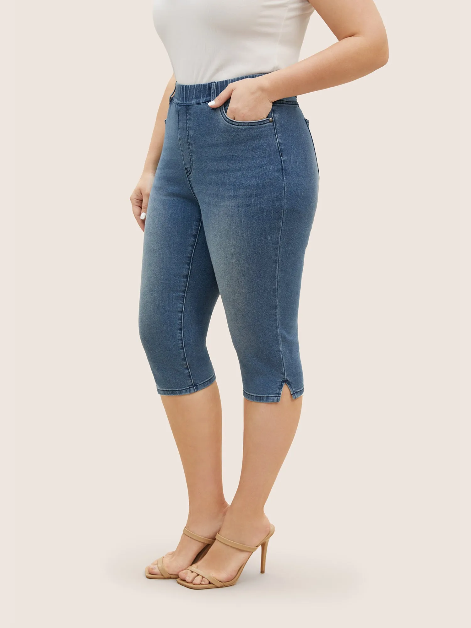 Medium Wash Elastic Waist Pull-on Jegging Jeans sold by Bloomchic product image thumbnail 4