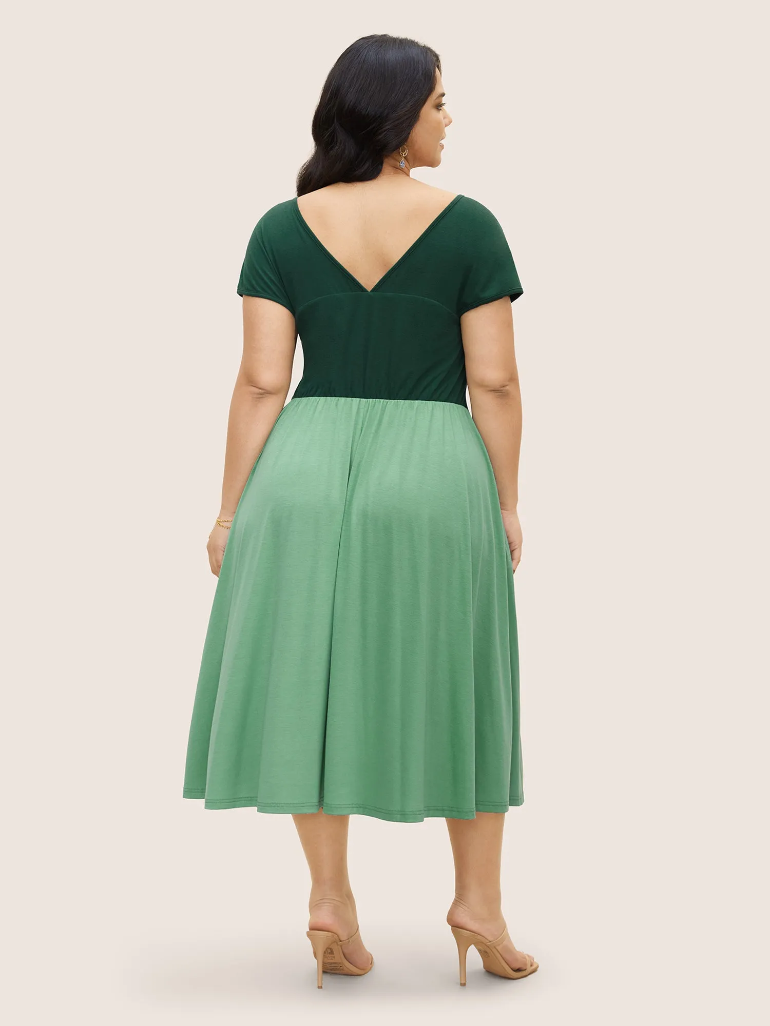 Everywhere Dress - Two Tone Drawstring Dress sold by Bloomchic product image thumbnail 5