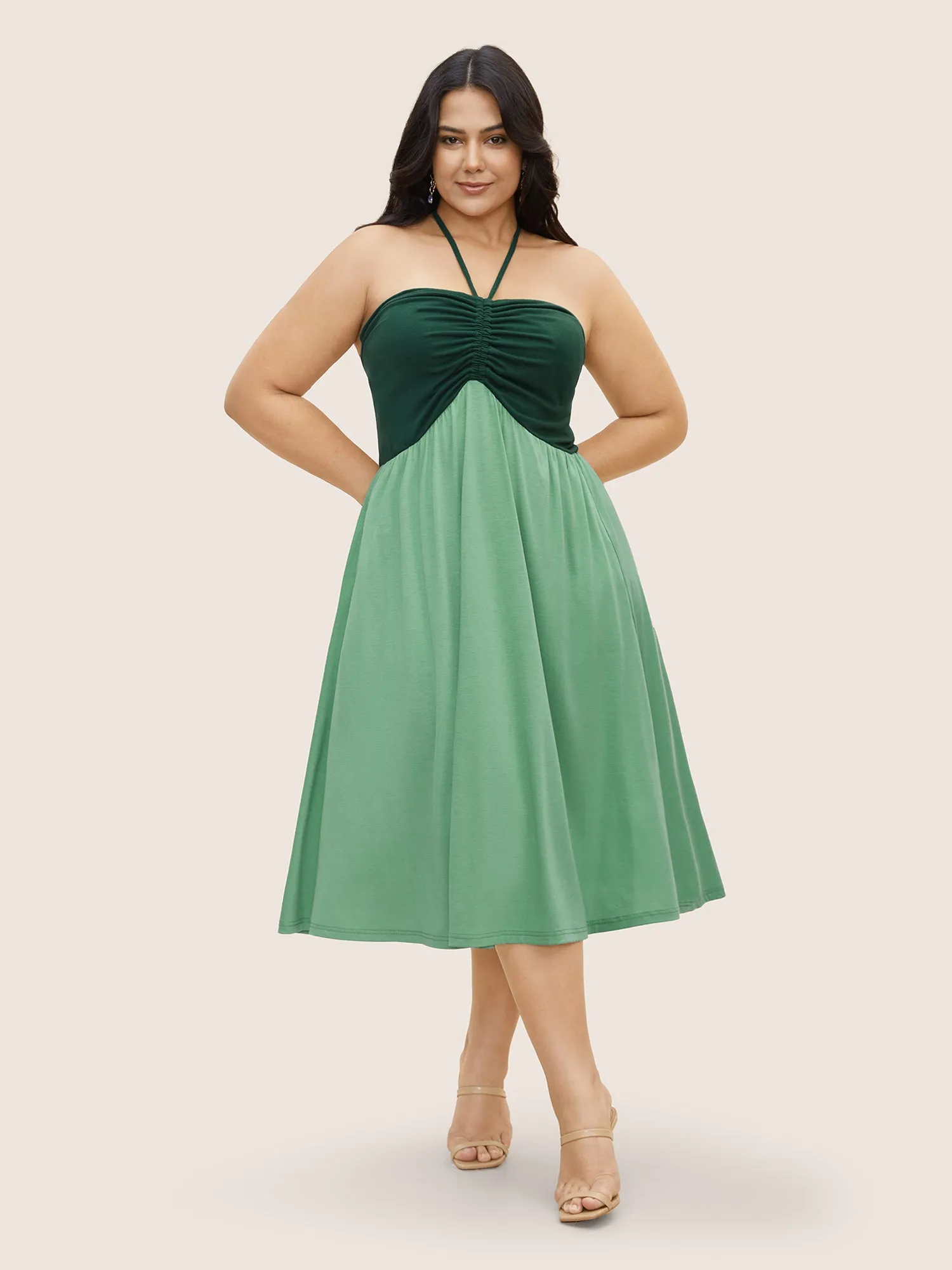 Everywhere Dress - Two Tone Drawstring Dress sold by Bloomchic product image thumbnail 4