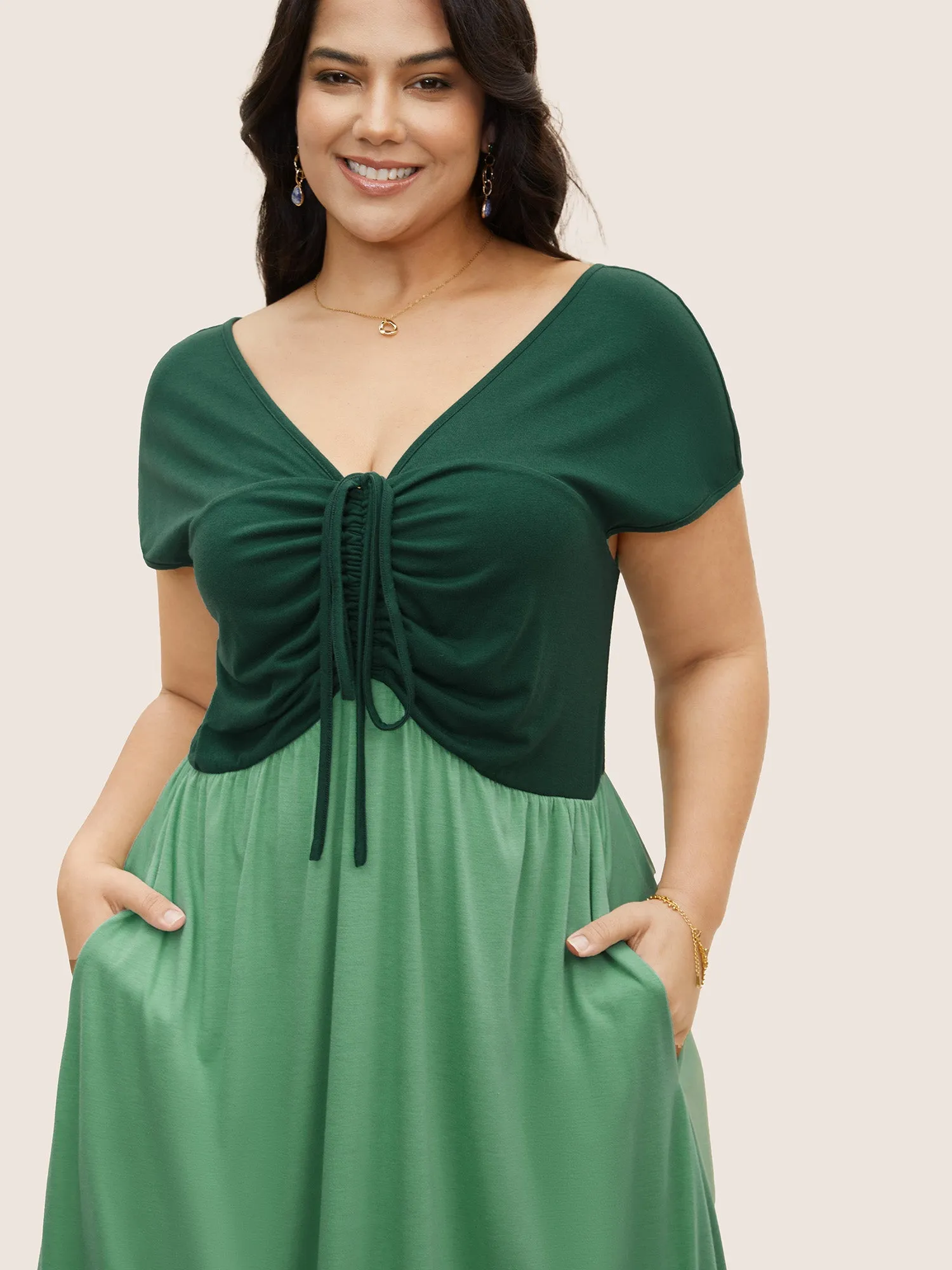 Everywhere Dress - Two Tone Drawstring Dress sold by Bloomchic product image thumbnail 2