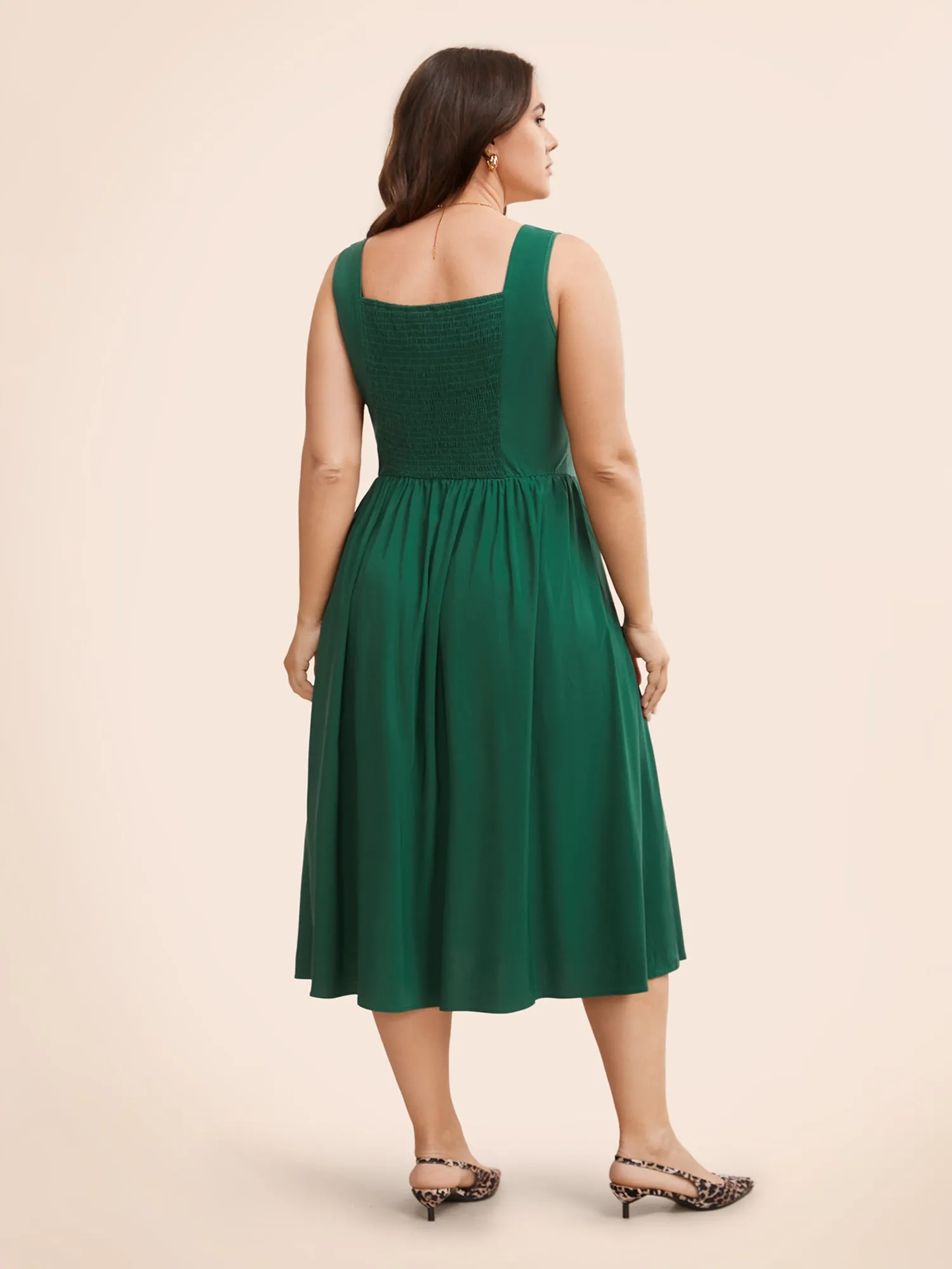 Solid Heart Neckline Gathered Shirred Dress sold by Bloomchic product image thumbnail 4