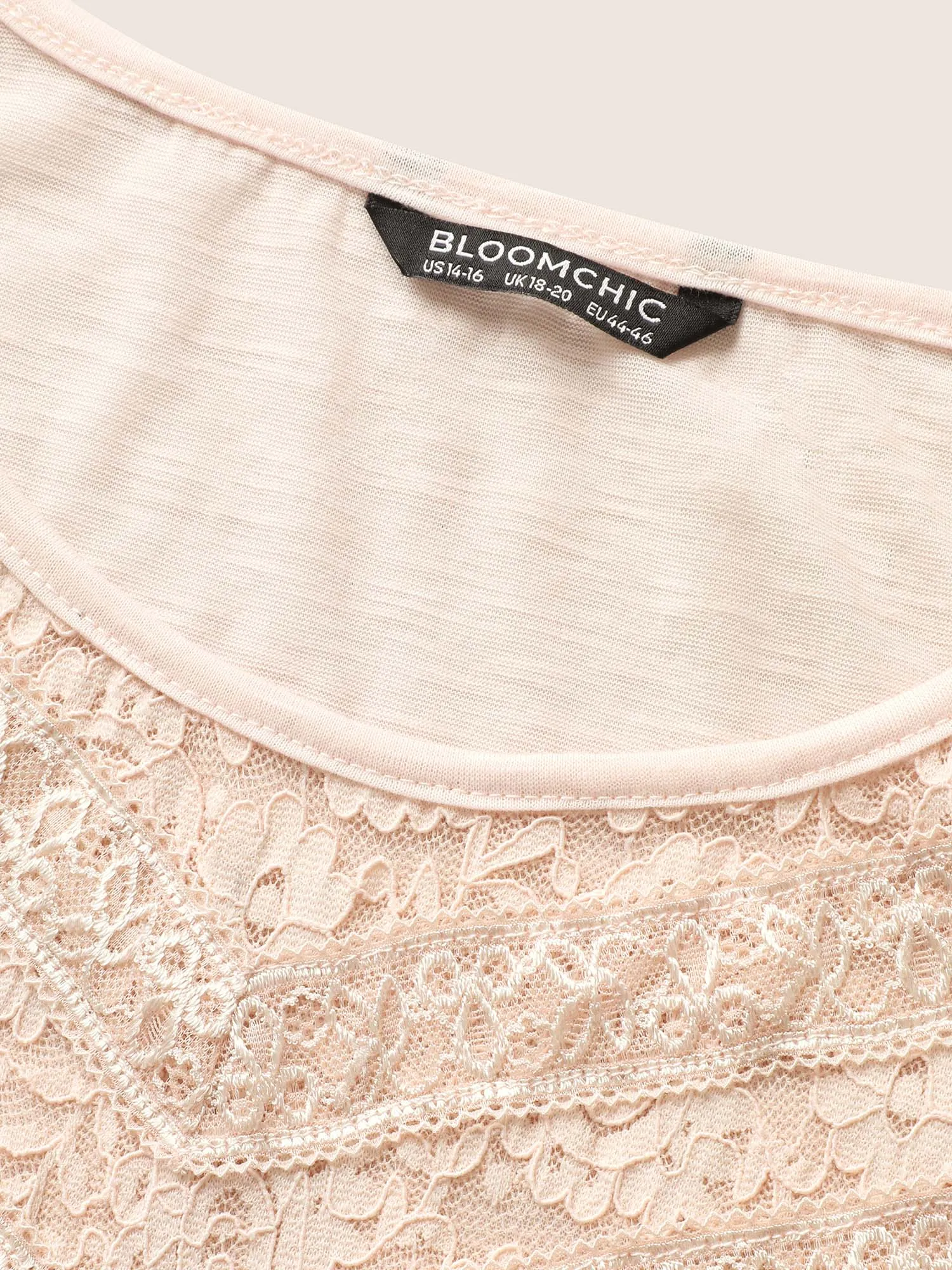 Crew Neck Lace Patchwork Tiered Hem Tank Top sold by Bloomchic product image thumbnail 5