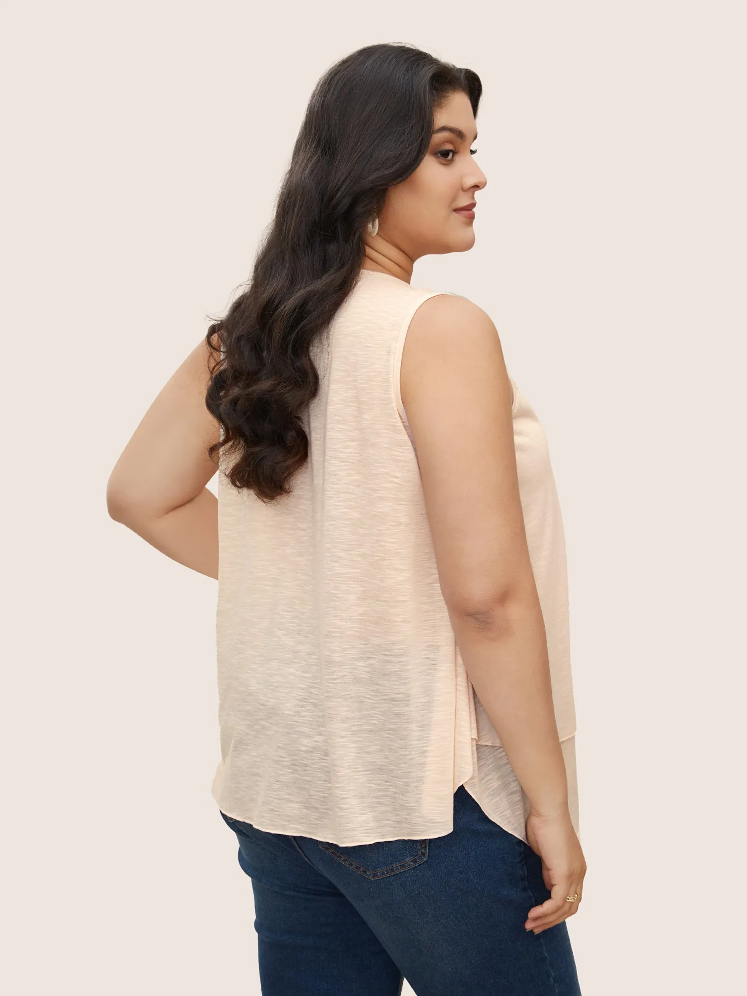 Crew Neck Lace Patchwork Tiered Hem Tank Top sold by Bloomchic product image thumbnail 3