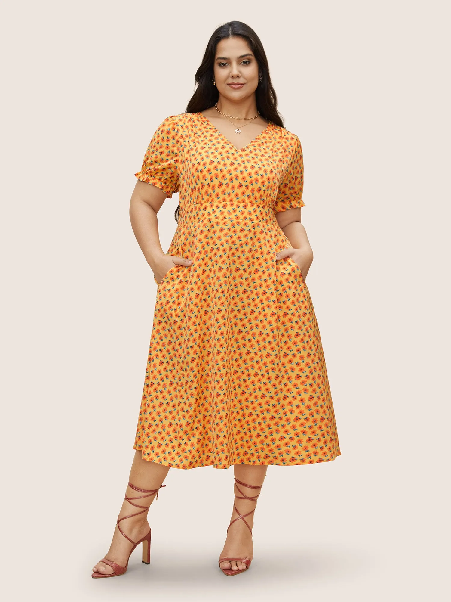 Ditsy Floral Shirred Lantern Sleeve Dress sold by Bloomchic product image thumbnail 3