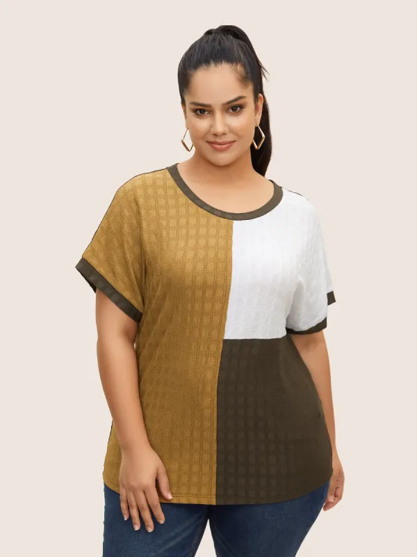 Textured Colorblock Contrast Batwing Sleeve T-shirt sold by Bloomchic