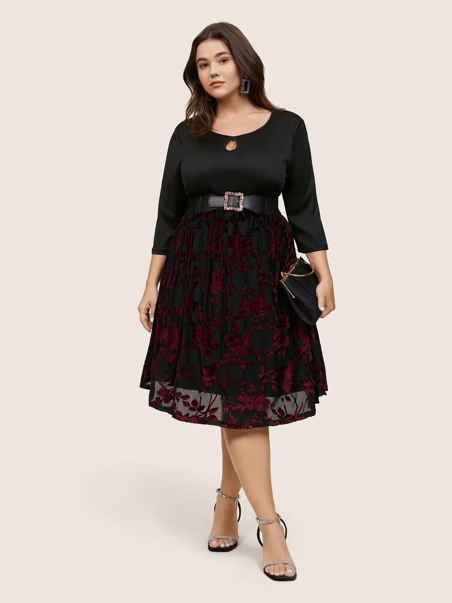 Contrast Flocking Keyhole Elastic Waist Dress sold by Bloomchic product image thumbnail 4