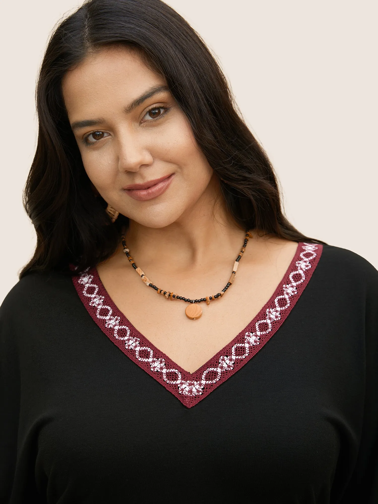 V Neck Block Weave Trim Batwing Sleeve T-shirt sold by Bloomchic product image thumbnail 4