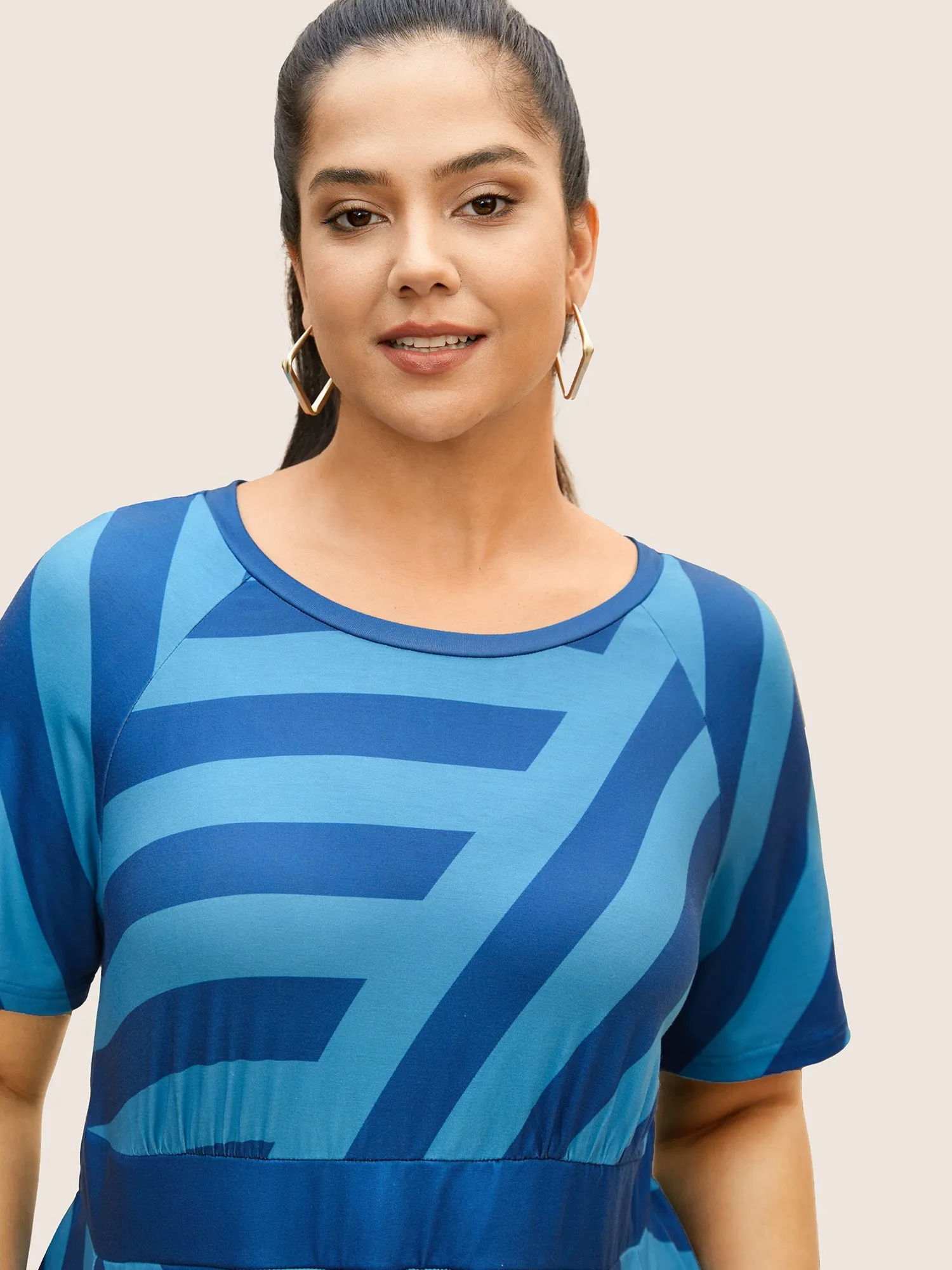 Round Neck Striped Raglan Sleeve Dress sold by Bloomchic product image thumbnail 2