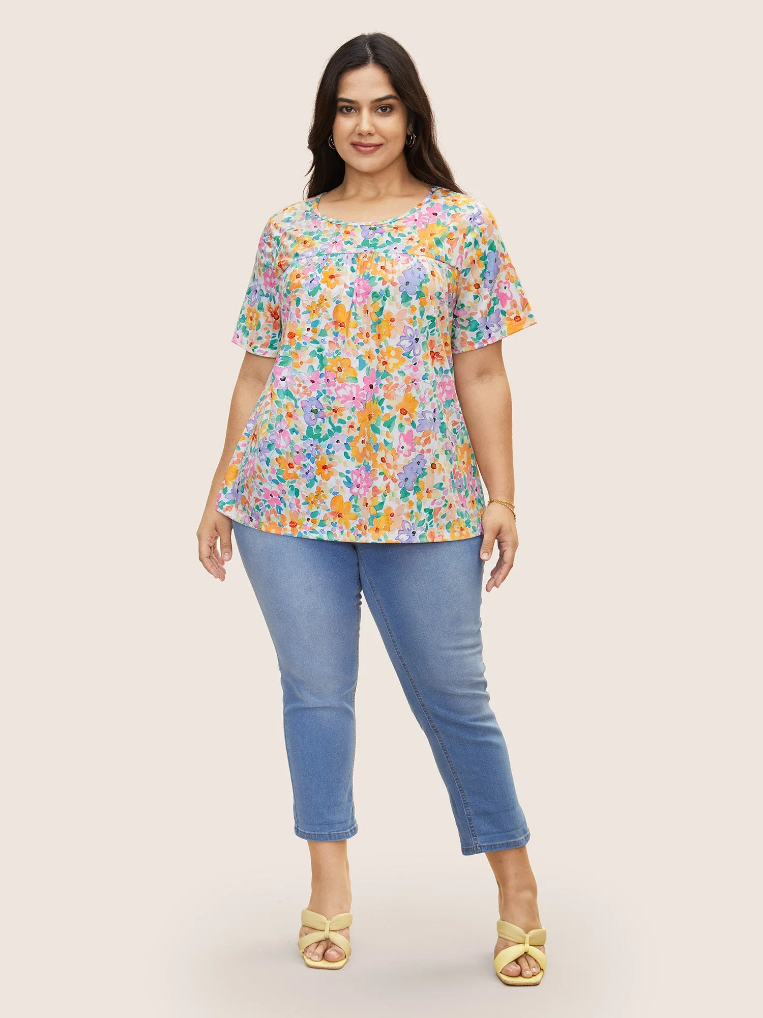 Crew Neck Colored Floral Gathered T-shirt sold by Bloomchic product image thumbnail 3