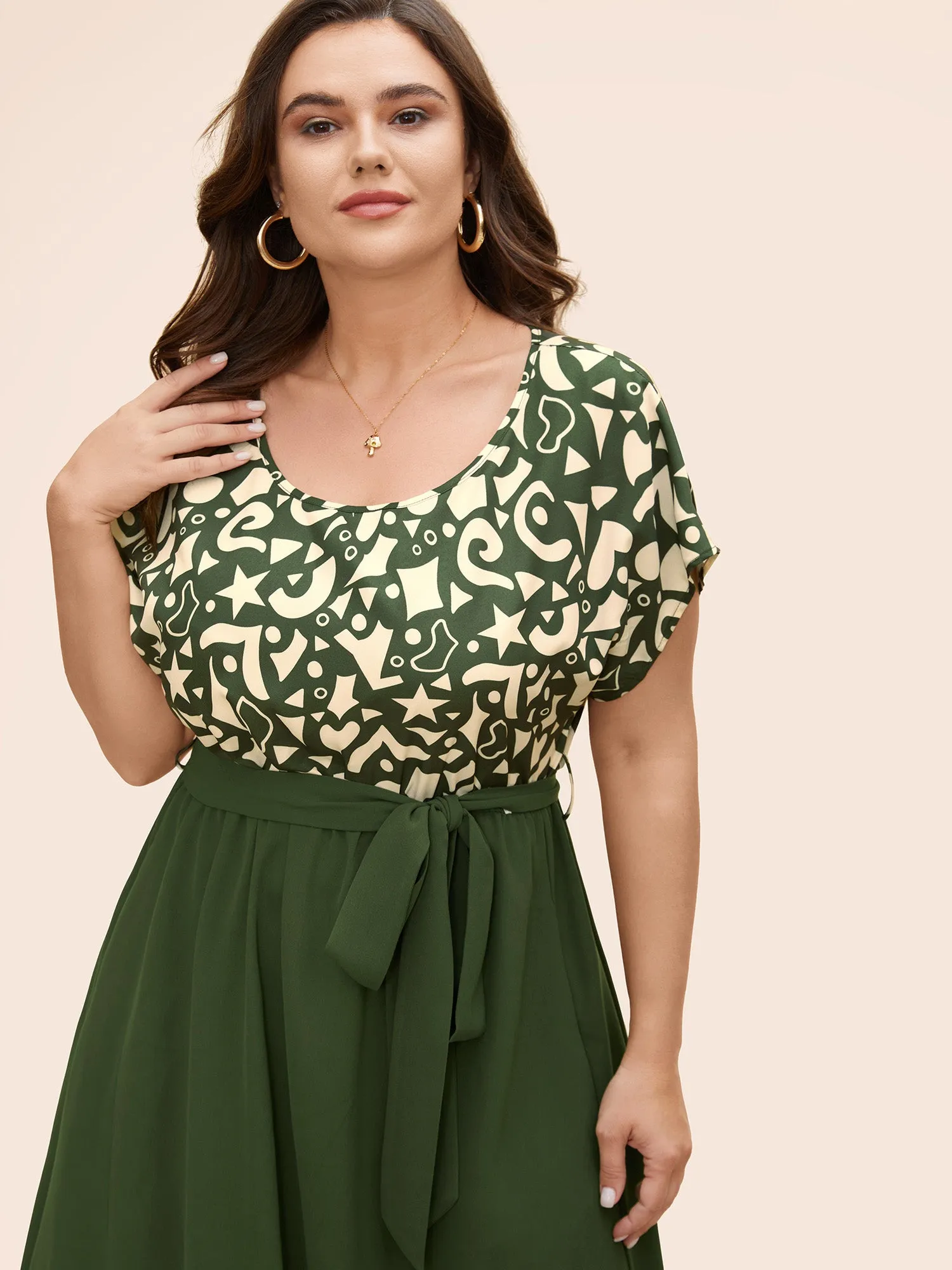 Contrast Splicing Elastic Waist Midi Dress sold by Bloomchic product image thumbnail 3