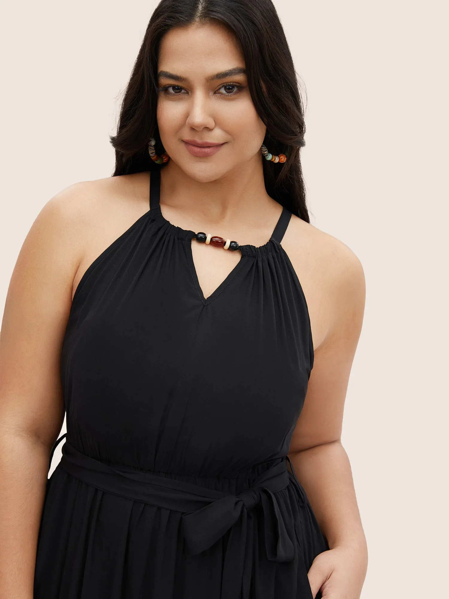 Solid Keyhole Halter Neck Belted Dress sold by Bloomchic product image thumbnail 4