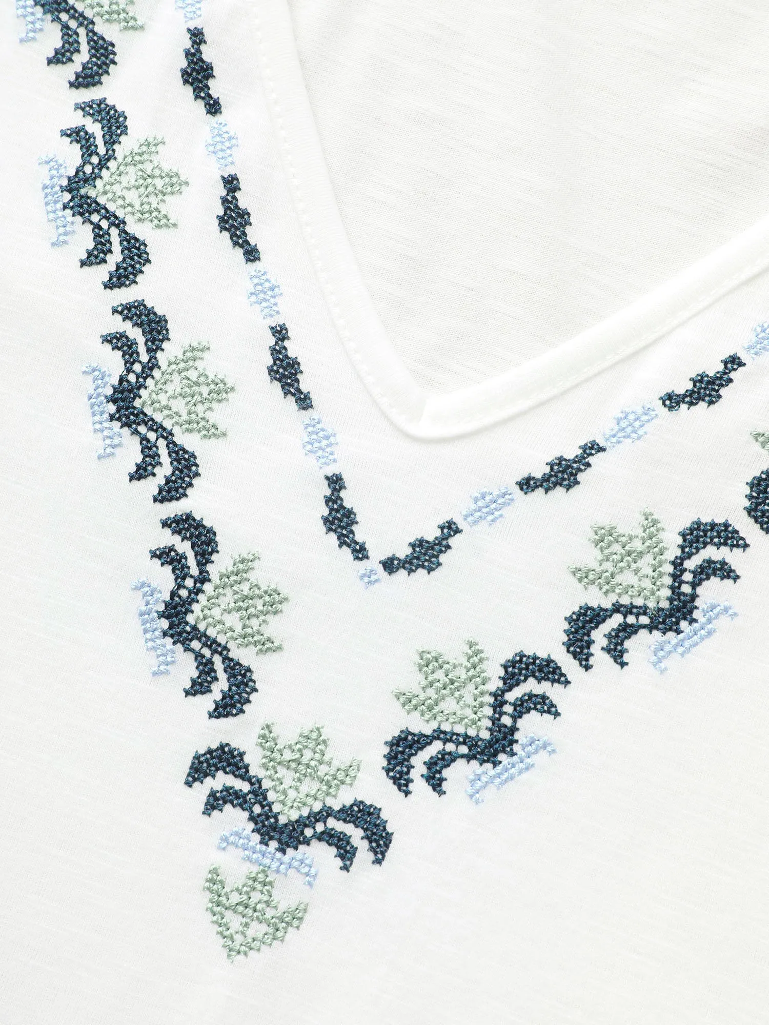 V Neck Bandana Embroidered Design T-shirt sold by Bloomchic product image thumbnail 5