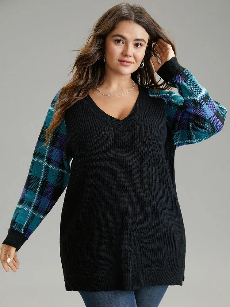 Plaid Patchwork Split Side Raglan Sleeve Pullover sold by Bloomchic