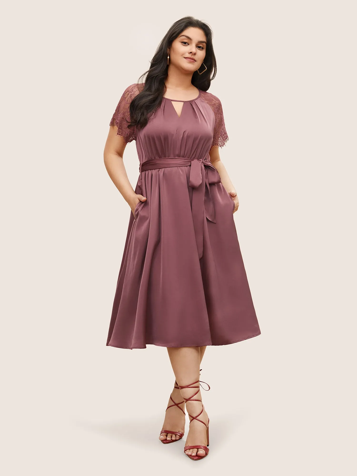 Lace Panel Keyhole Pleated Raglan Sleeve Dress sold by Bloomchic