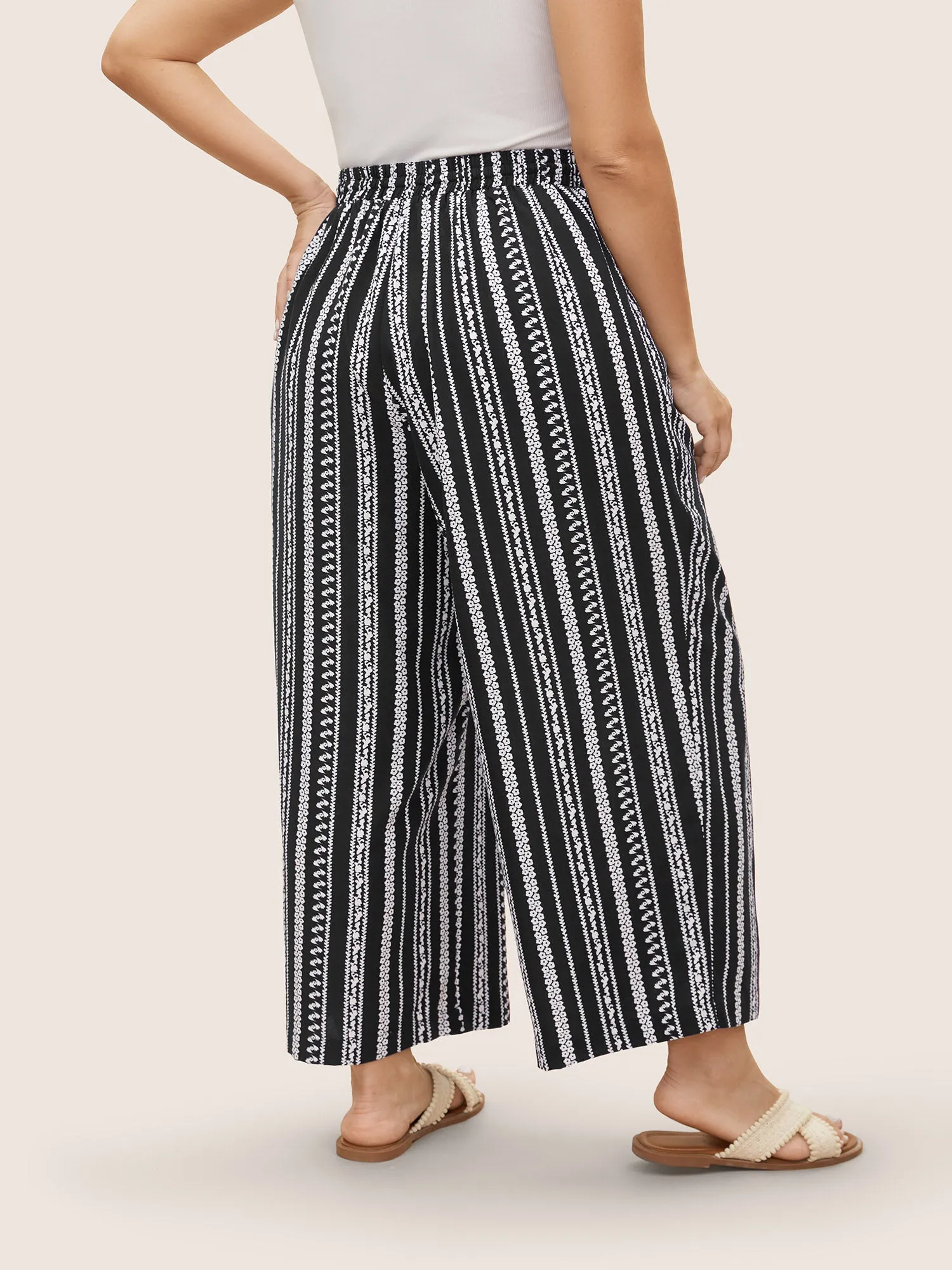 Bandana Striped Tassel Drawstring Wide Leg Pants sold by Bloomchic product image thumbnail 4
