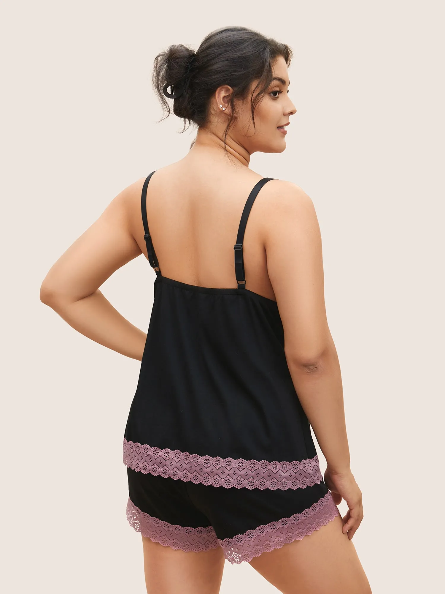 Patchwork Bowknot Lace Panel Loungewear Set sold by Bloomchic product image thumbnail 2