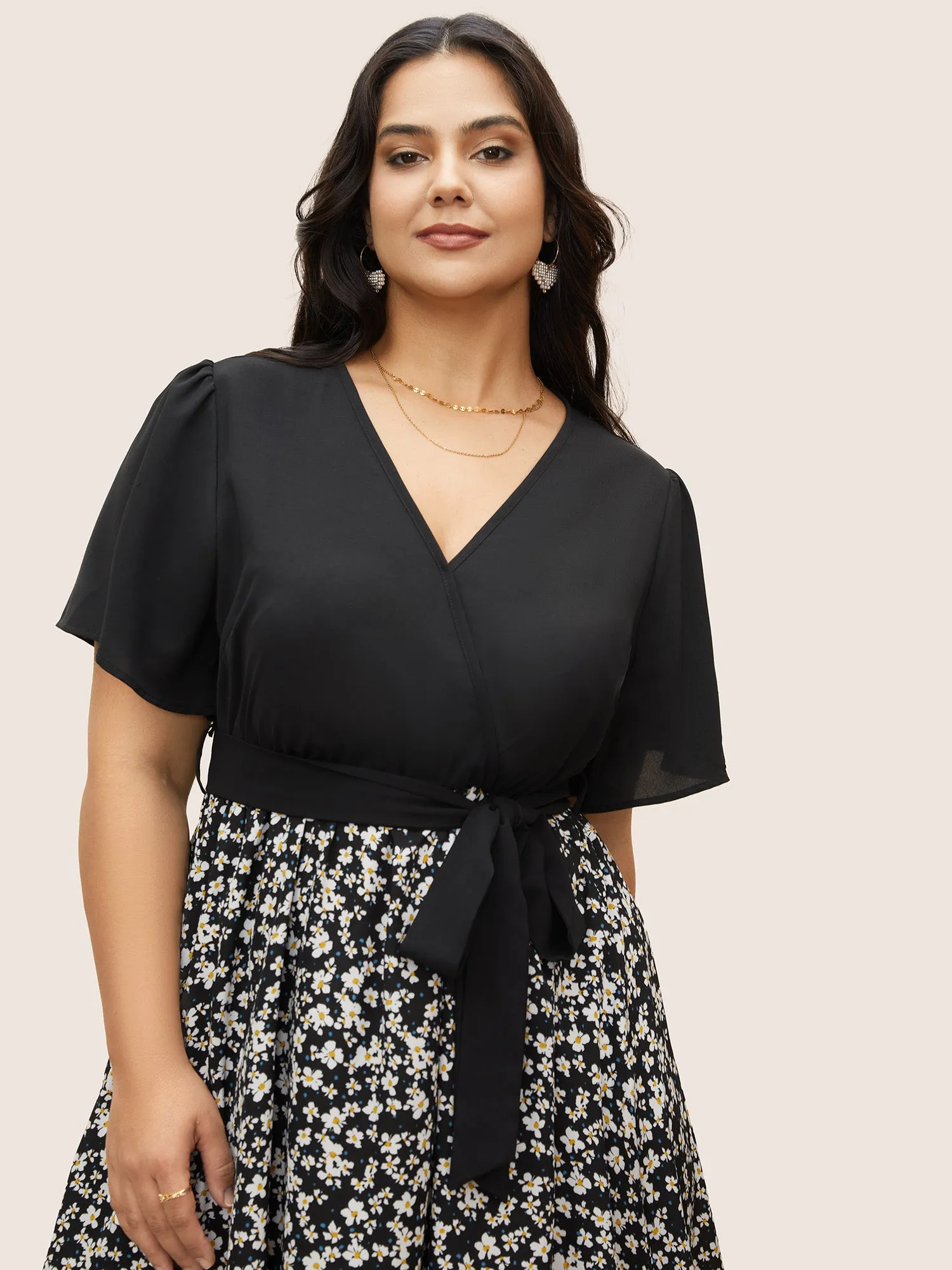 Ditsy Floral Patchwork Ruffle Sleeve Belted Dress sold by Bloomchic product image thumbnail 4