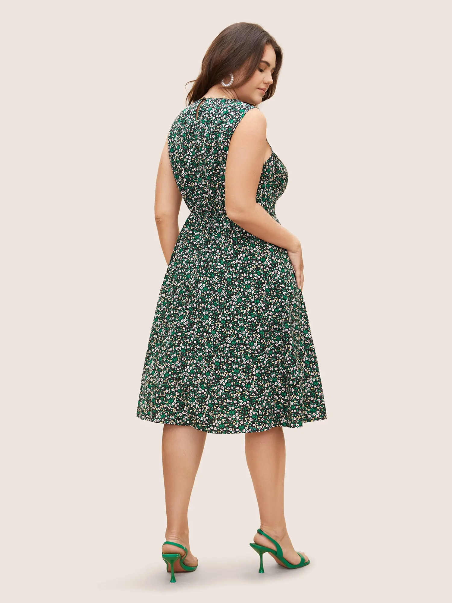 Round Collar Off-Sleeves Midi Dress sold by Bloomchic product image thumbnail 3