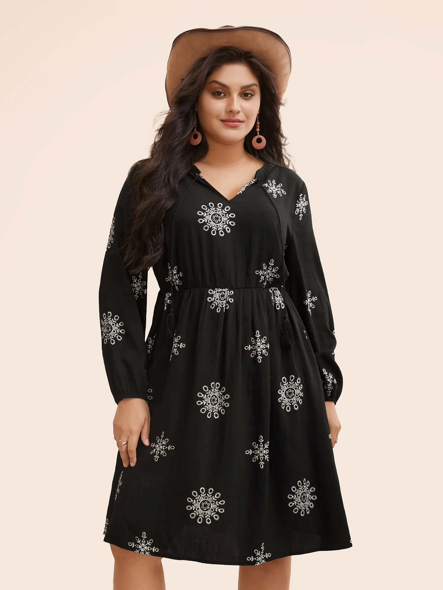 Floral Print Waist Tie Midi Dress sold by Bloomchic product image thumbnail 2