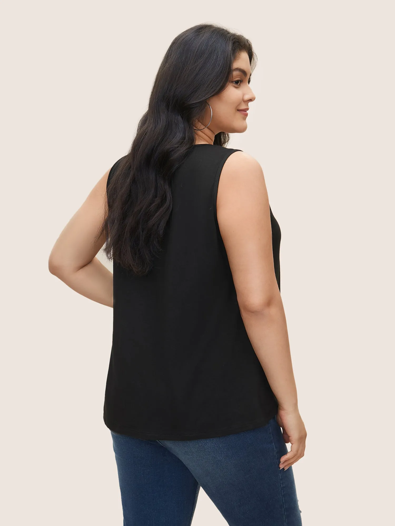 Supersoft Essentials Solid Keyhole Tank Top sold by Bloomchic product image thumbnail 2