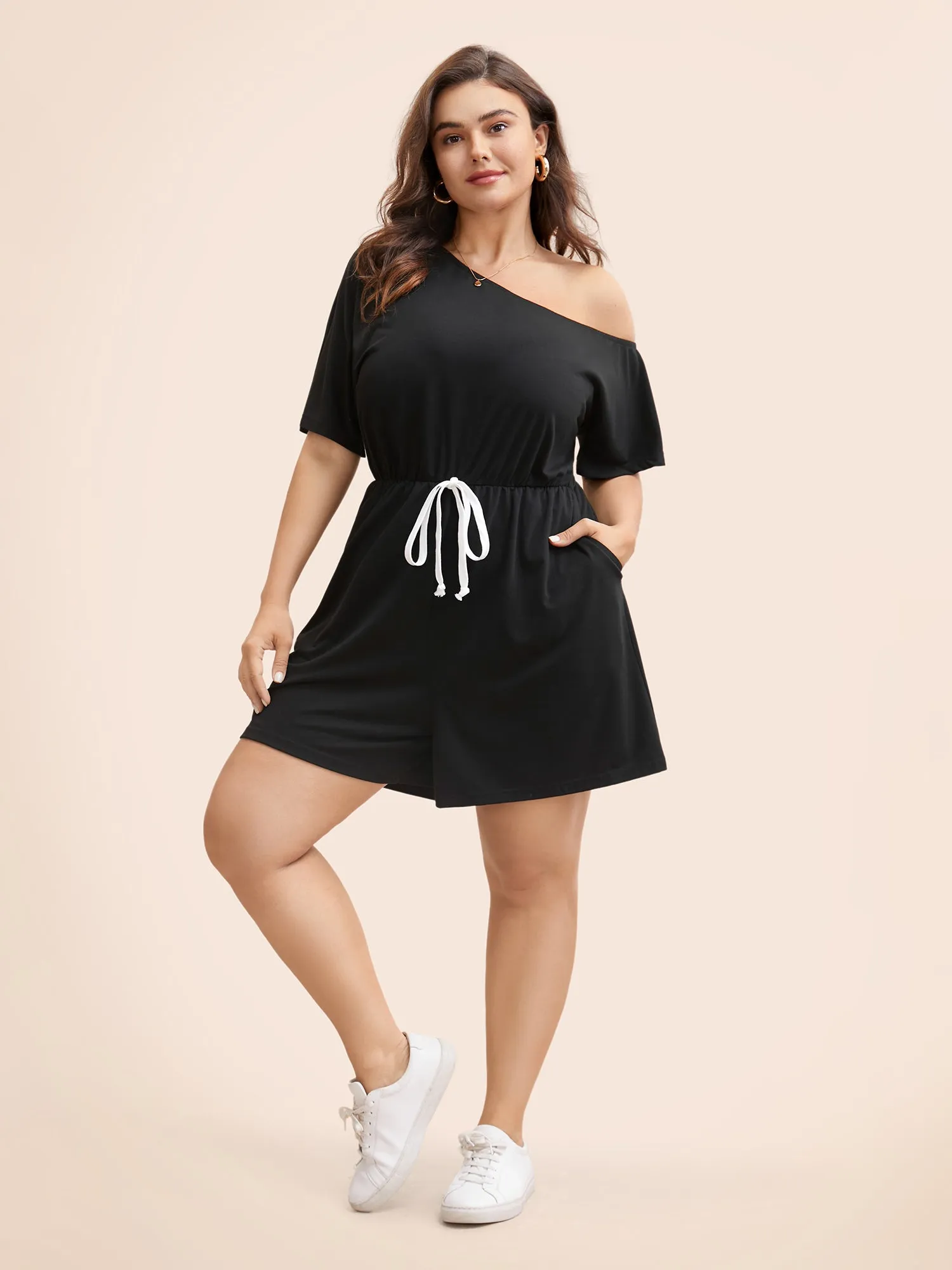 Solid Knotted Front Pocket One Shoulder Romper sold by Bloomchic product image thumbnail 2