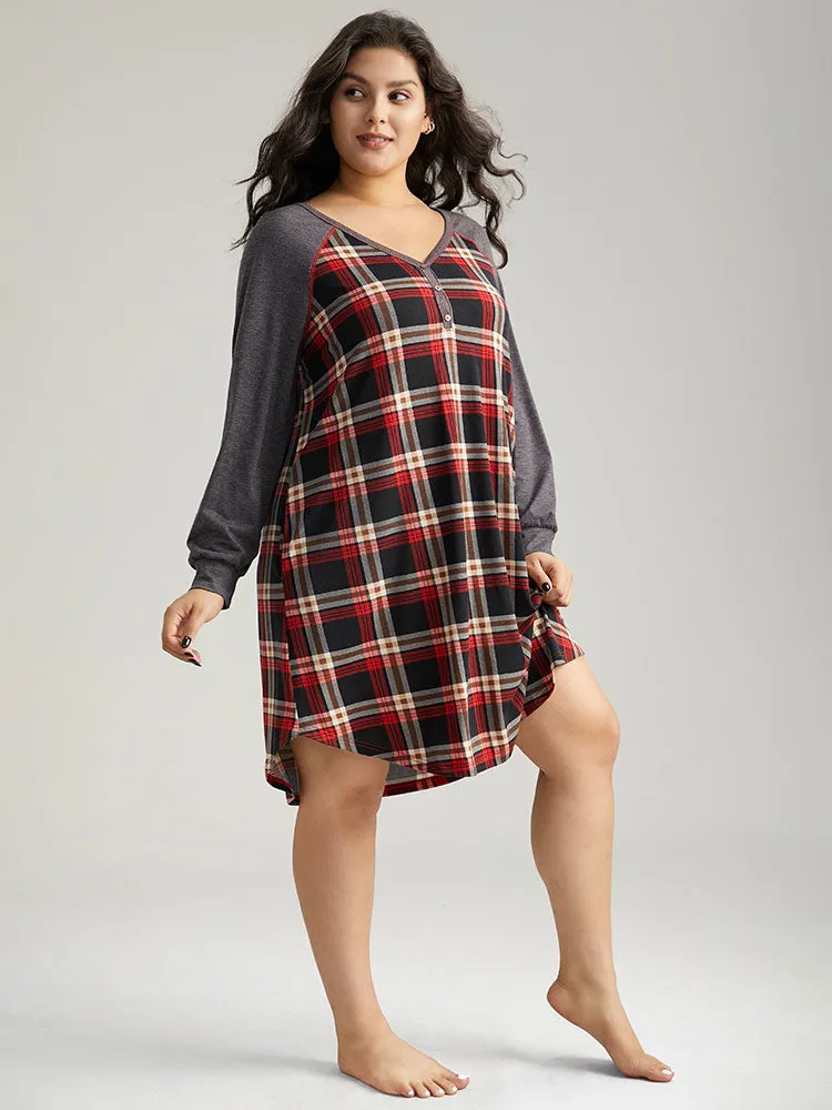 Plaid Patchwork Contrast Curved Hem Sleep Dress sold by Bloomchic product image thumbnail 4