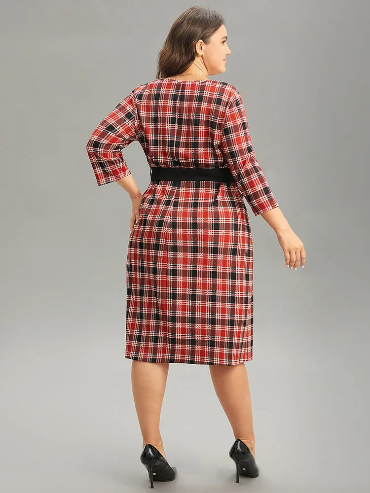Christmas Plaid Belted Patched Pocket Dress sold by Bloomchic product image thumbnail 2